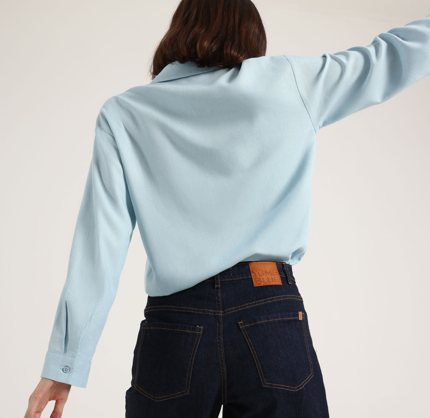 CAMISAS Y BLUSAS