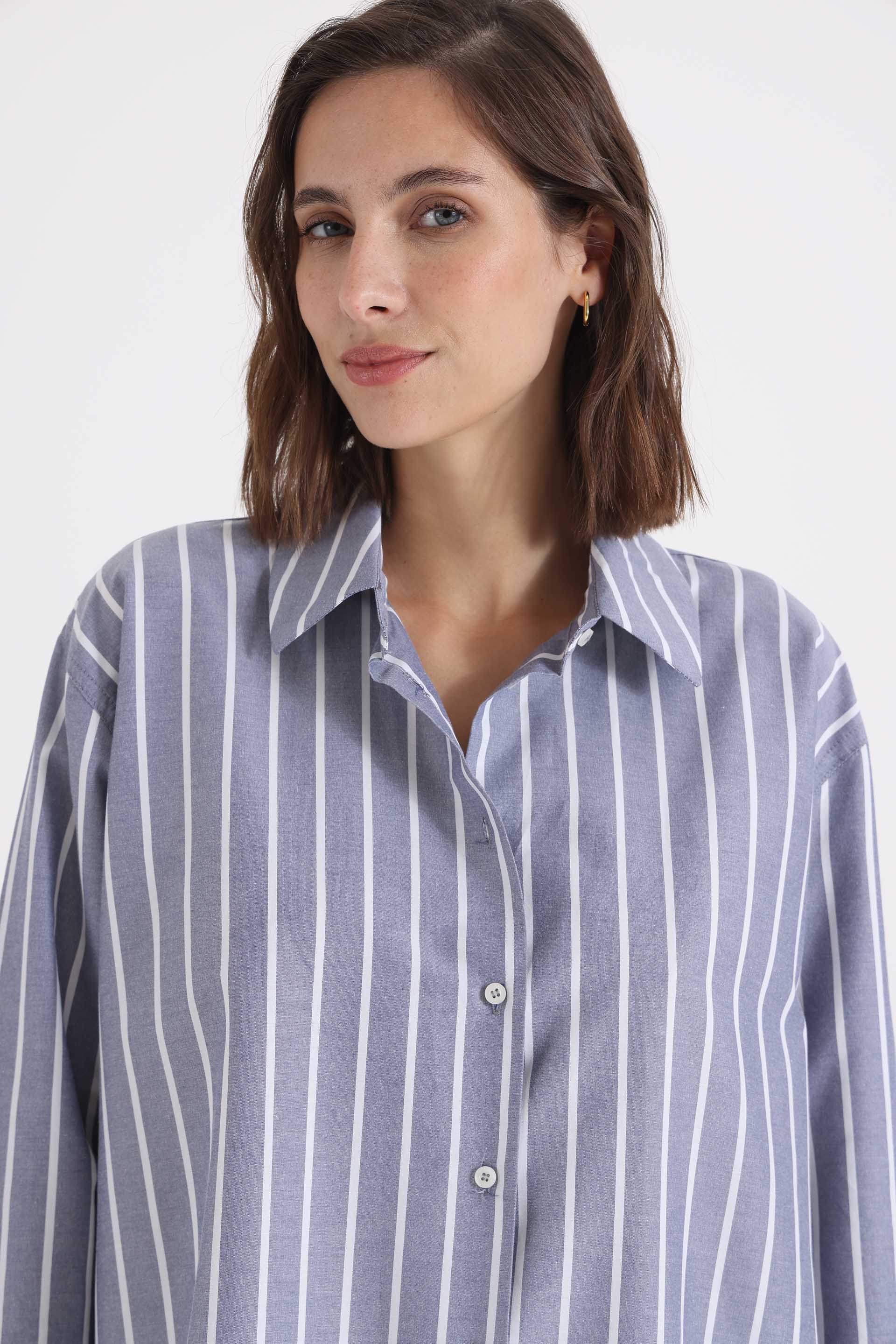 CAMISA-RAYADA-GRETA-AZUL-0100723140