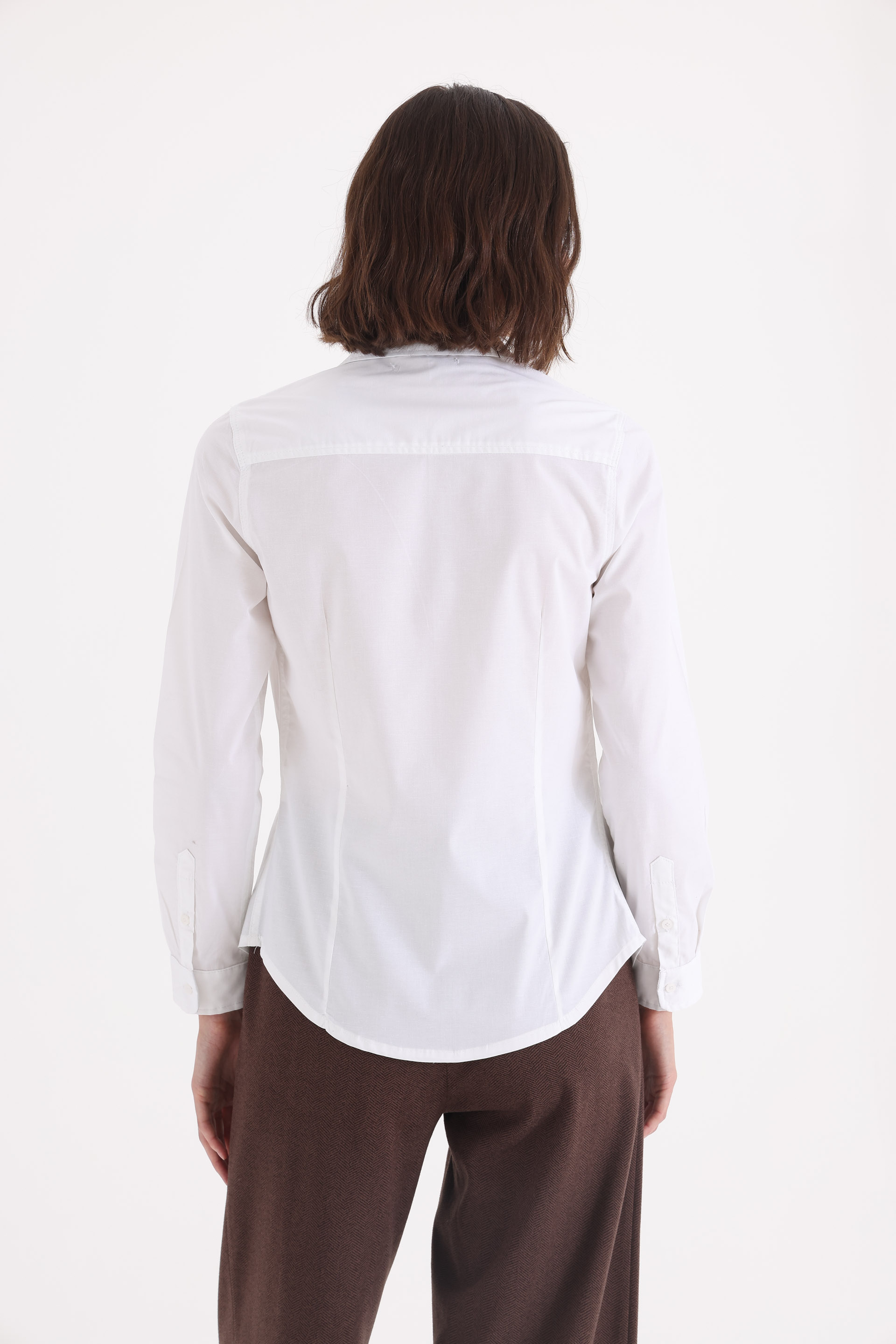 CAMISA-ENTALLADA-POPLIN-CAROLINA-BLANCO-0100730101