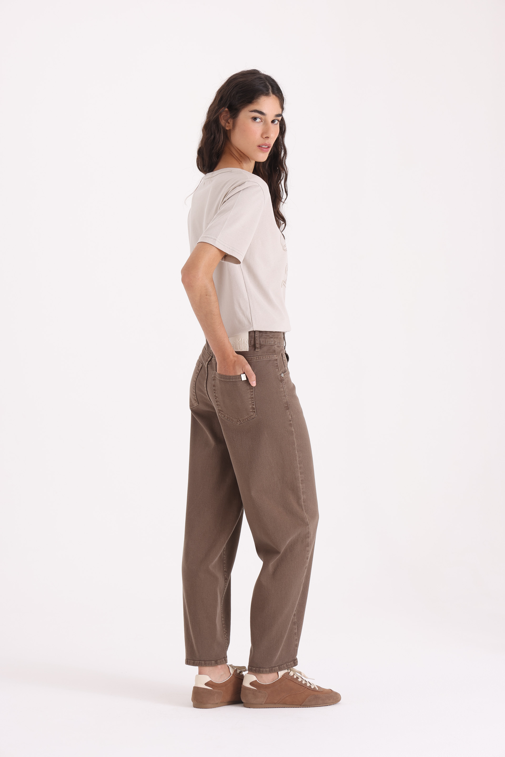 -JEAN-Y008-BARREL-T.MEDIO-MOCCA-MARRON-0400844110