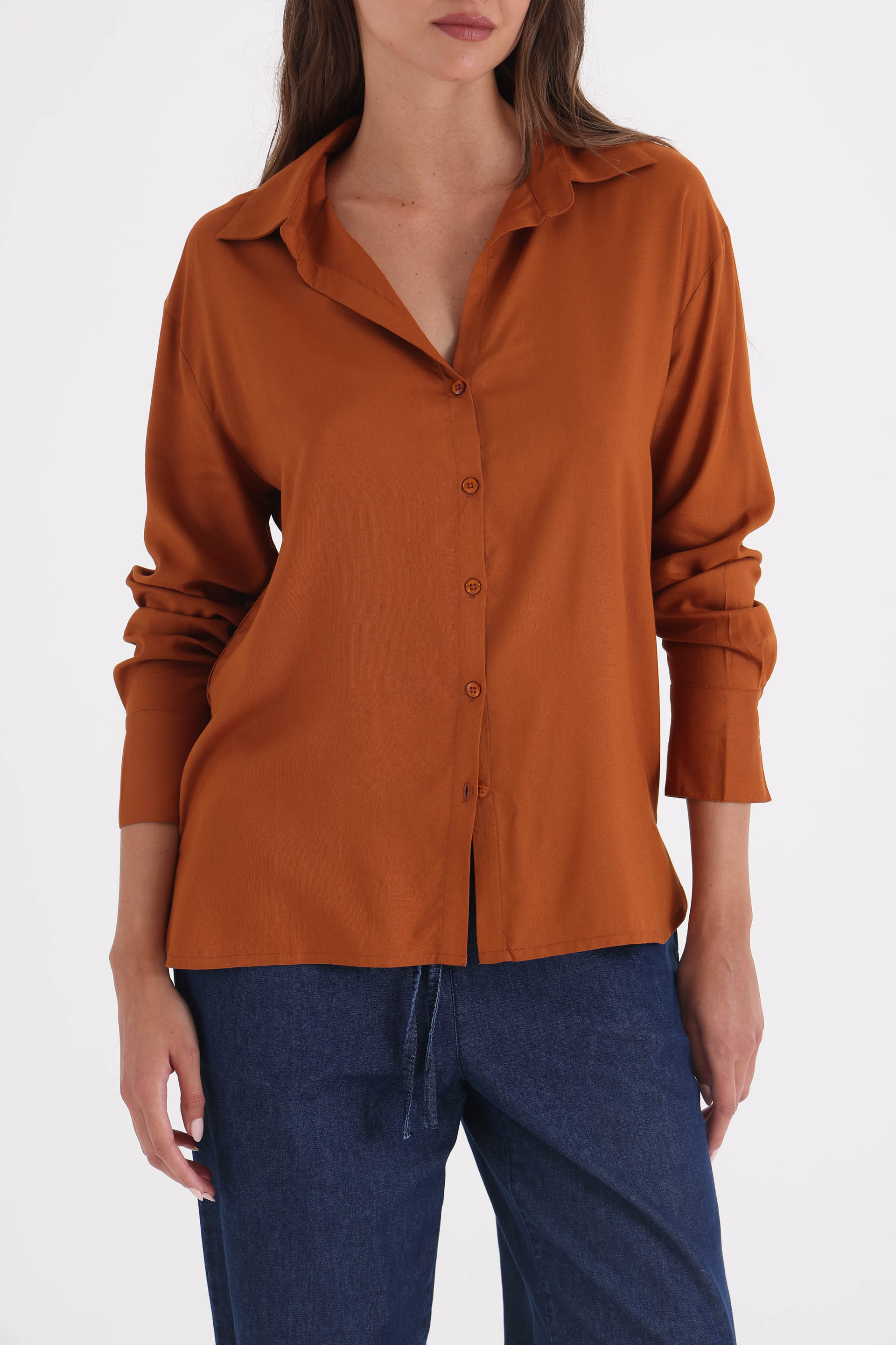 CAMISA-LYOCELL-VANESA-FLUIDA-CARAMELO-0100726143