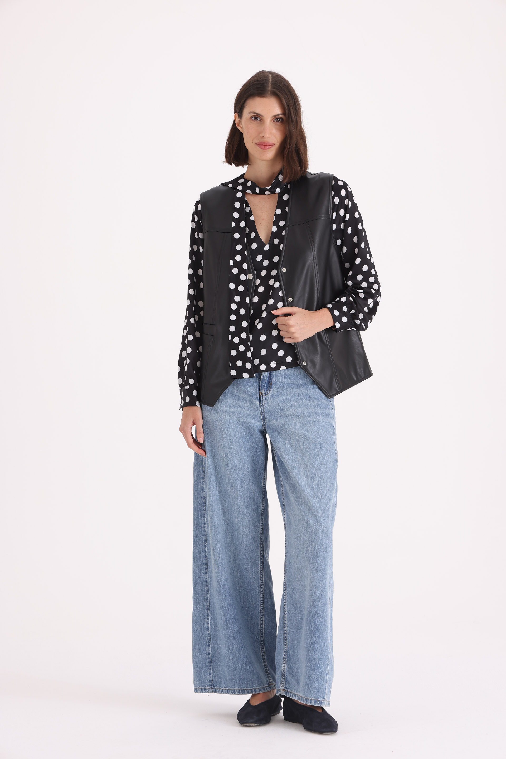 blusa-manga-larga-ameli-negro-0100738101