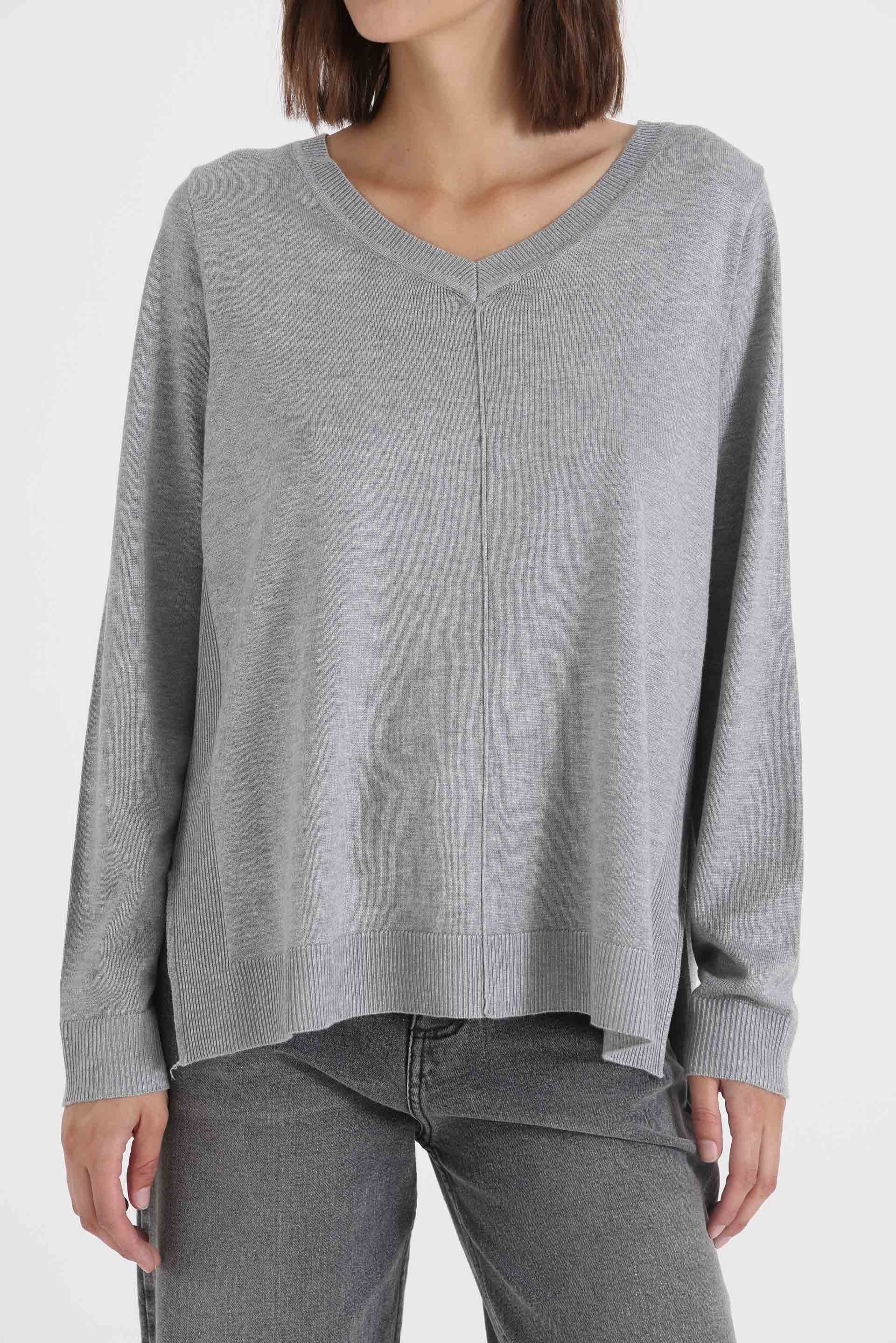 SWEATER-LYN-ESCOTE-EN-V-GRIS MELANGE-0800320117