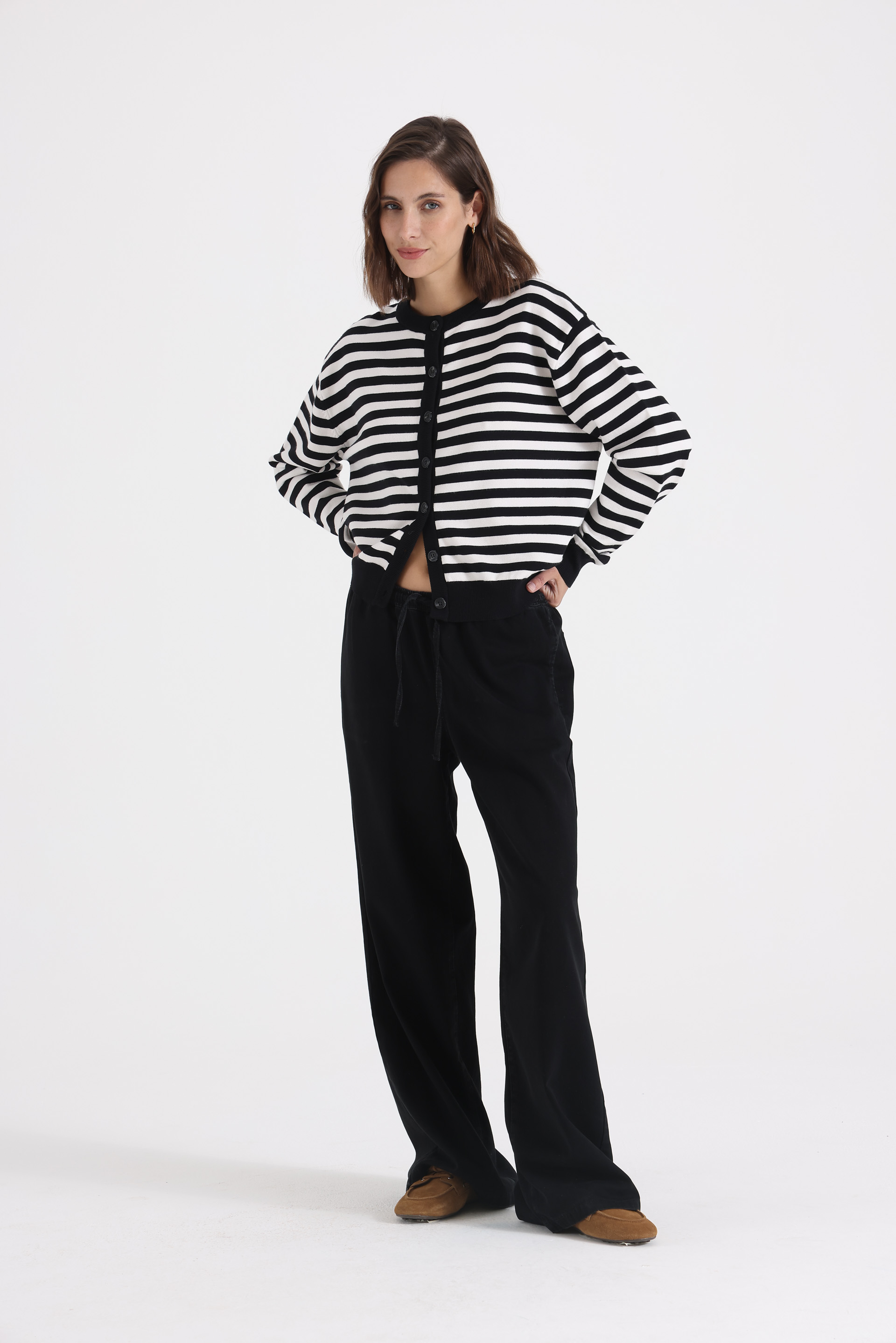 CARDIGAN-TEJIDO-RAYADO-MELISSA-NEGRO-0800374102