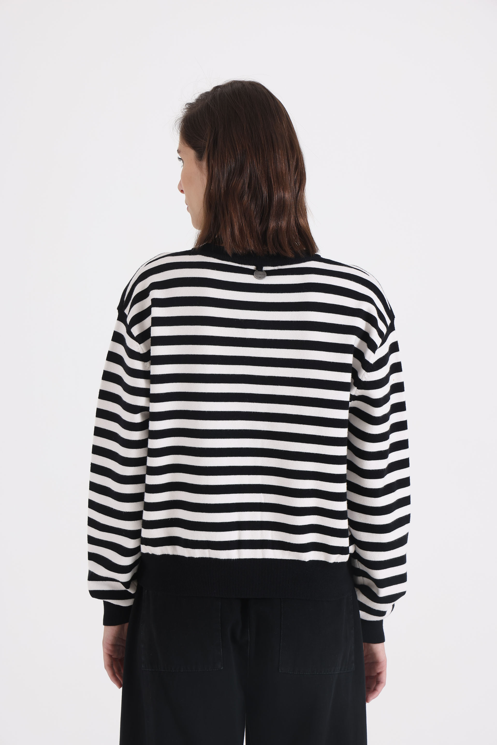 CARDIGAN-TEJIDO-RAYADO-MELISSA-NEGRO-0800374102