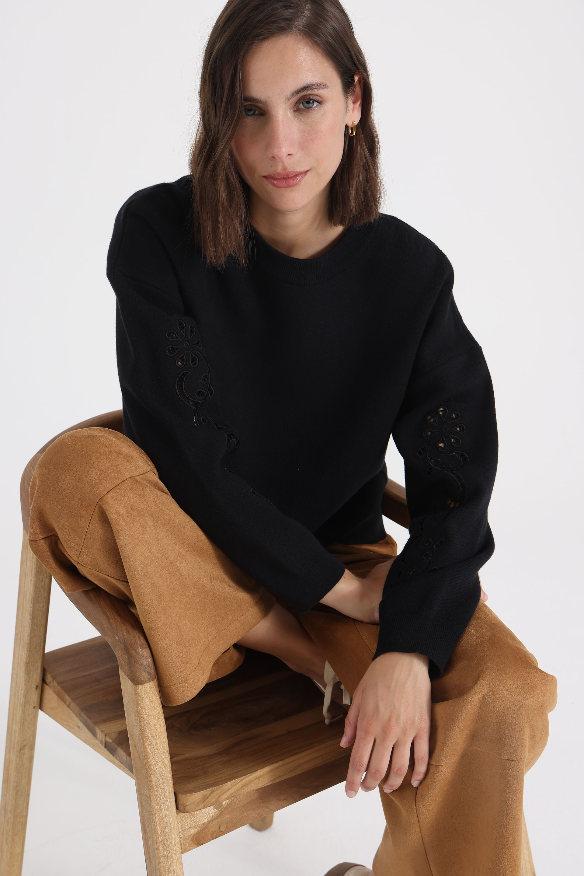 SWEATER-CALADO-BRISA-NEGRO-0800375102