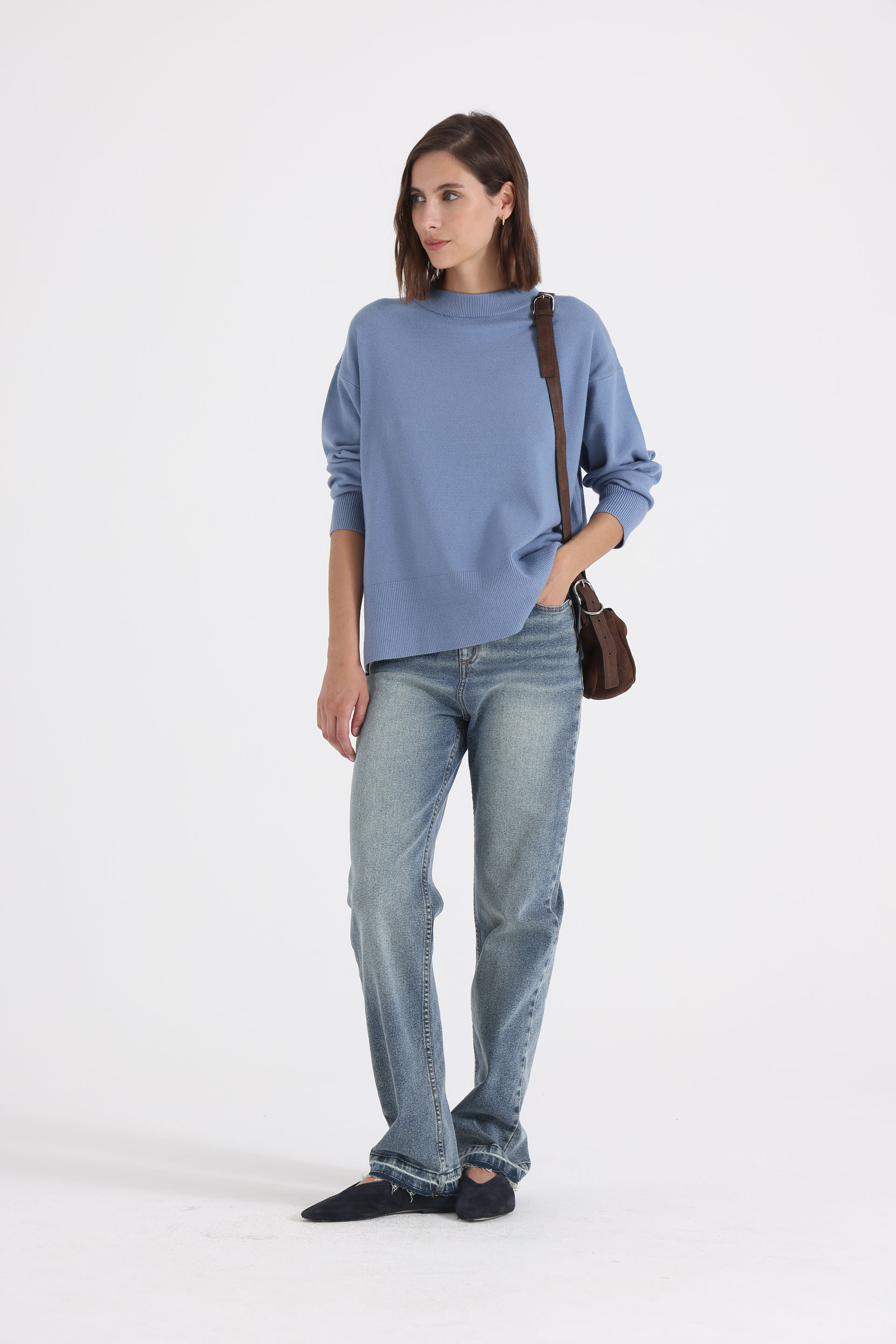 SWEATER-TEJIDO-CUELLO-REDONDO-PIA-CELESTE MEDIO-0800385148