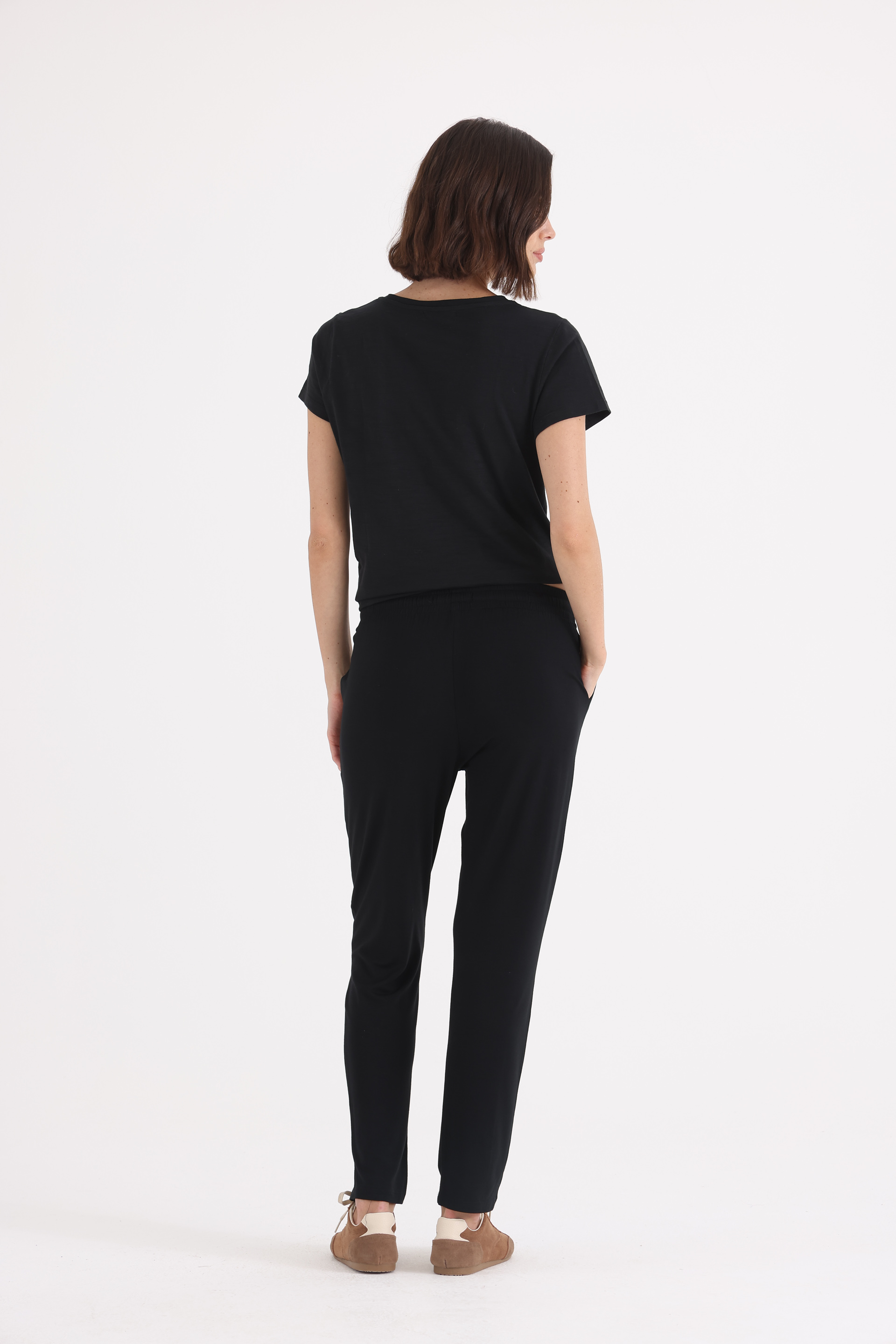 PANTALON NEGRO