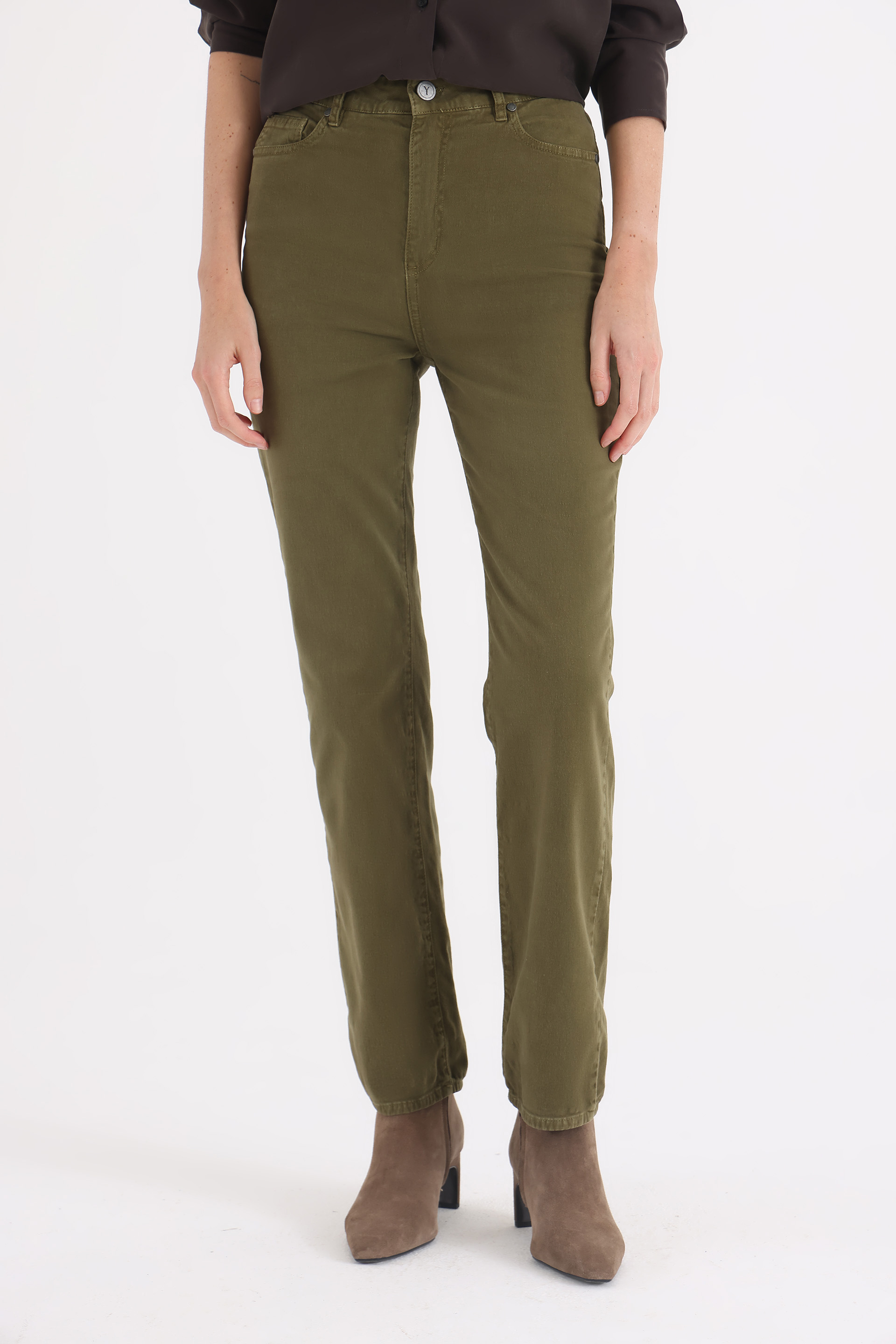 JEAN-Y002-SLIM-T.MEDIO-COLOR-VERDE MILITAR-0400838105