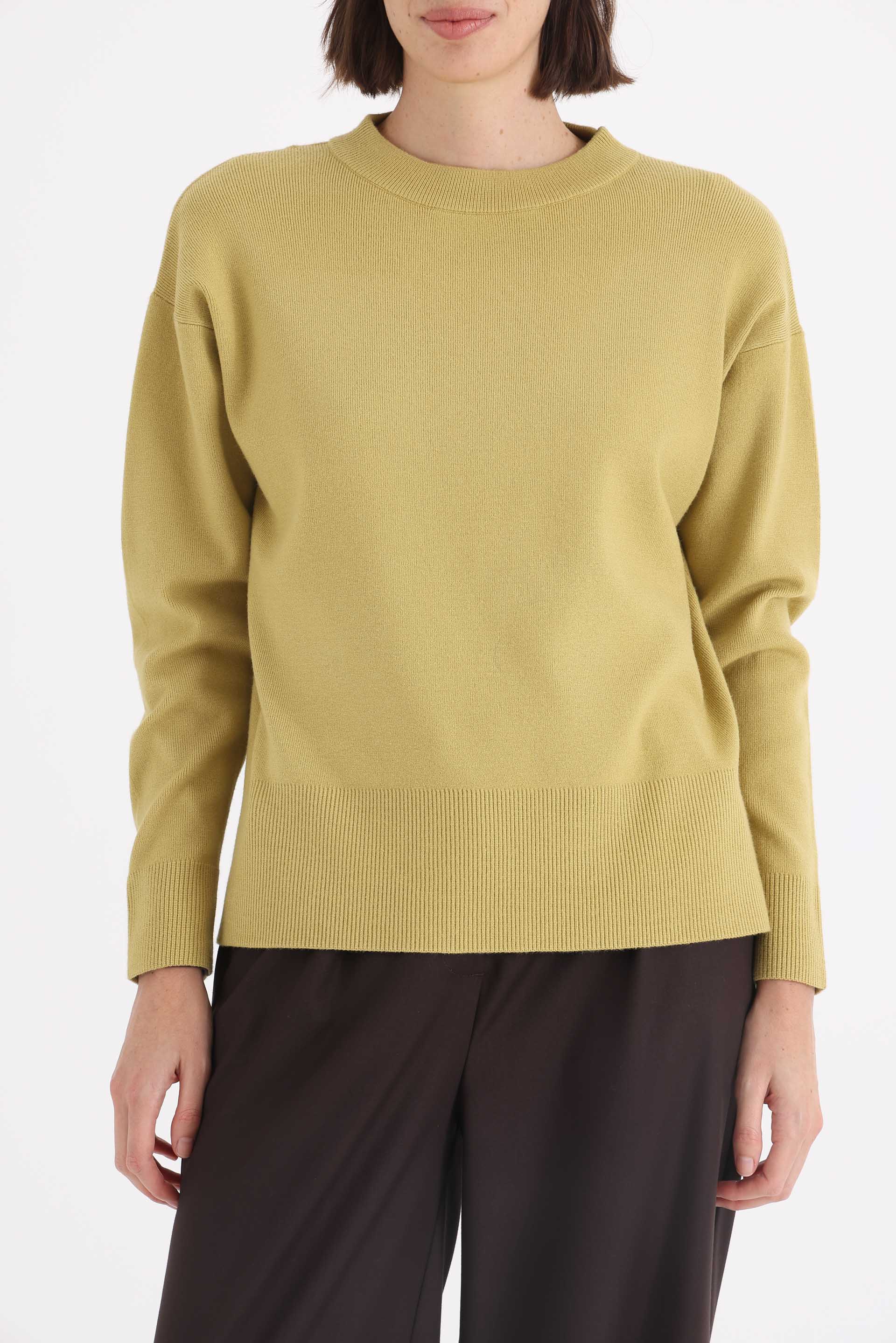 SWEATER-TEJIDO-CUELLO-REDONDO-PIA-VERDE OLIVA-0800385159