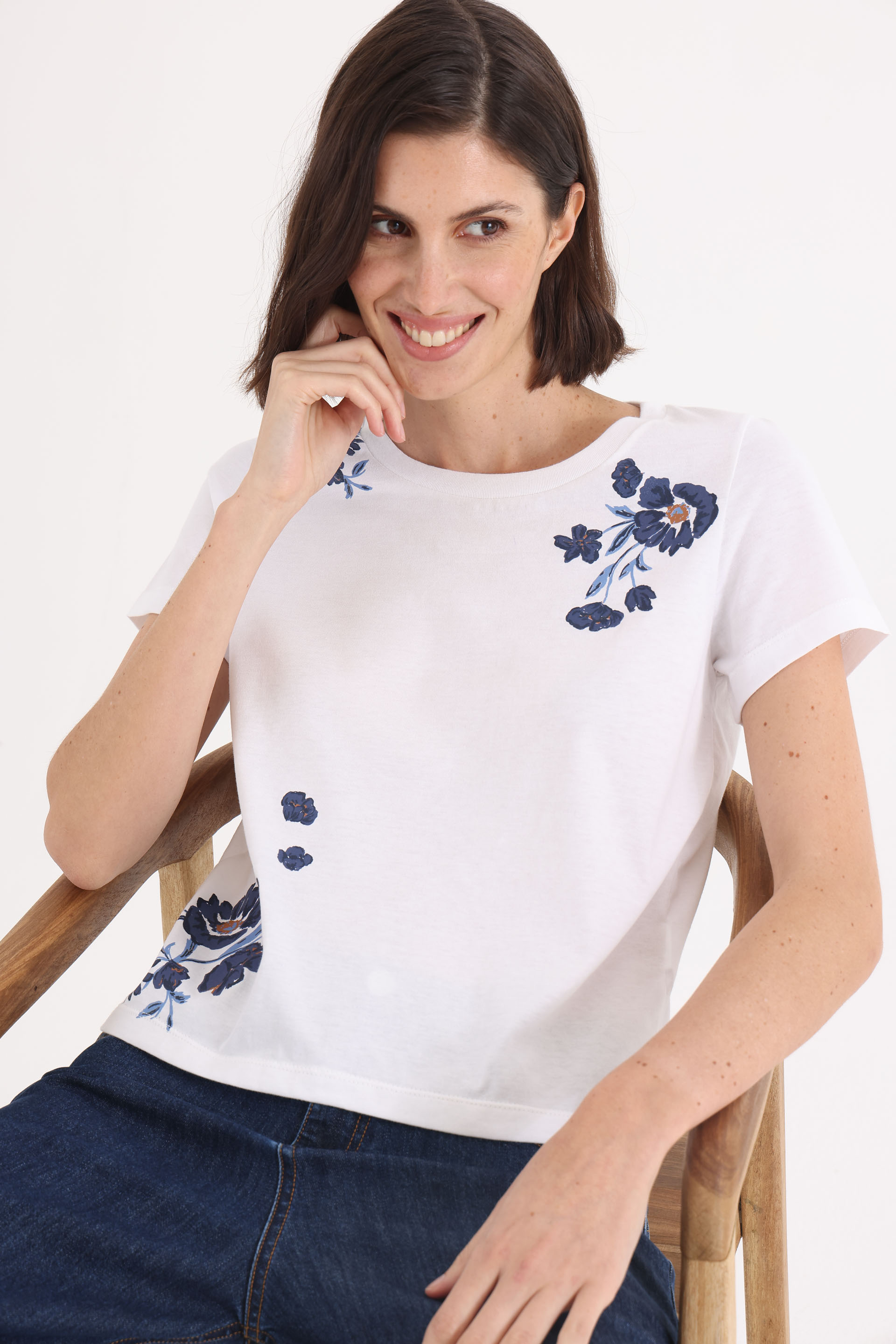 REMERA-ALGODÓN-FLORA-BLANCO-2401498101
