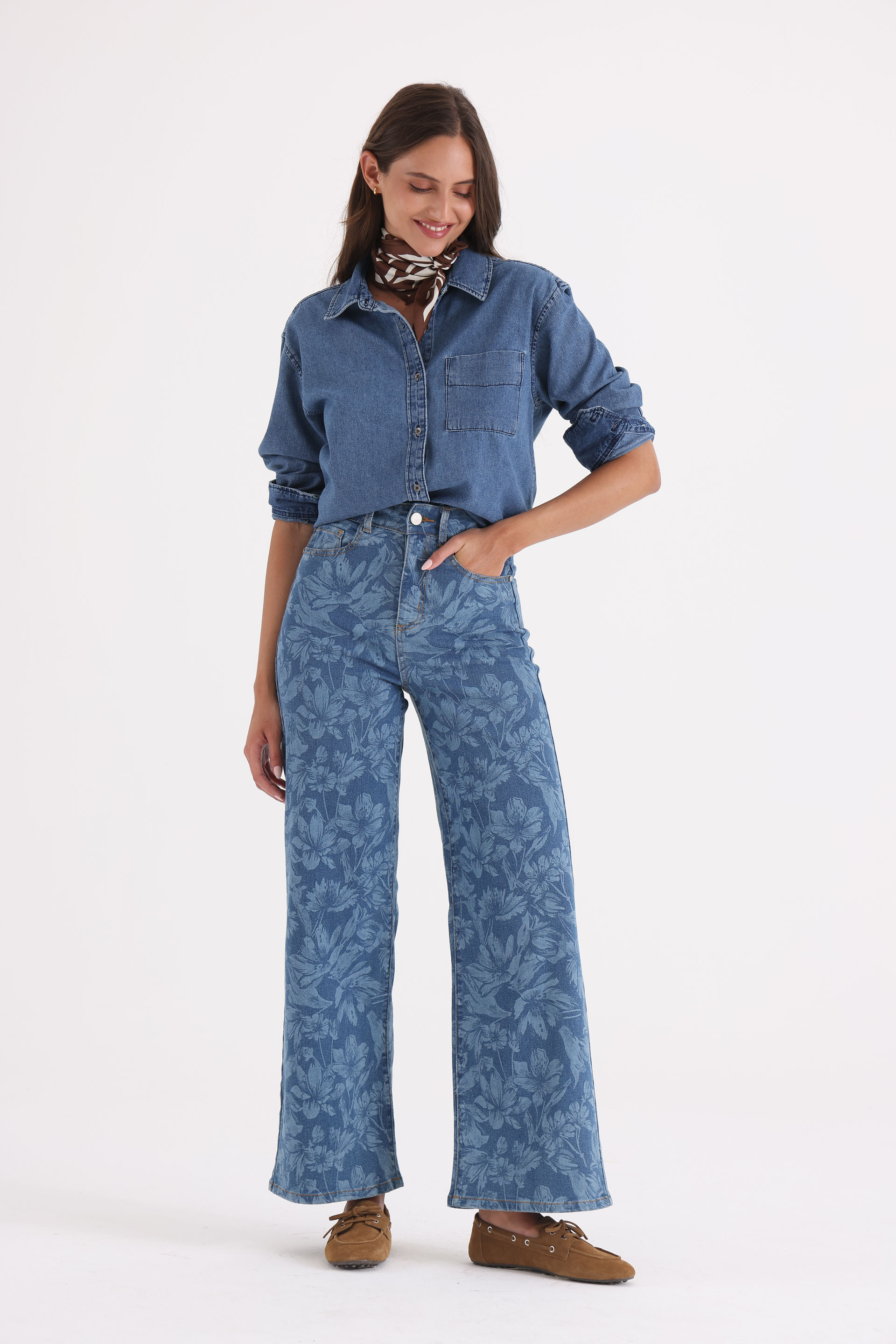 wide leg tiro alto print azul medio