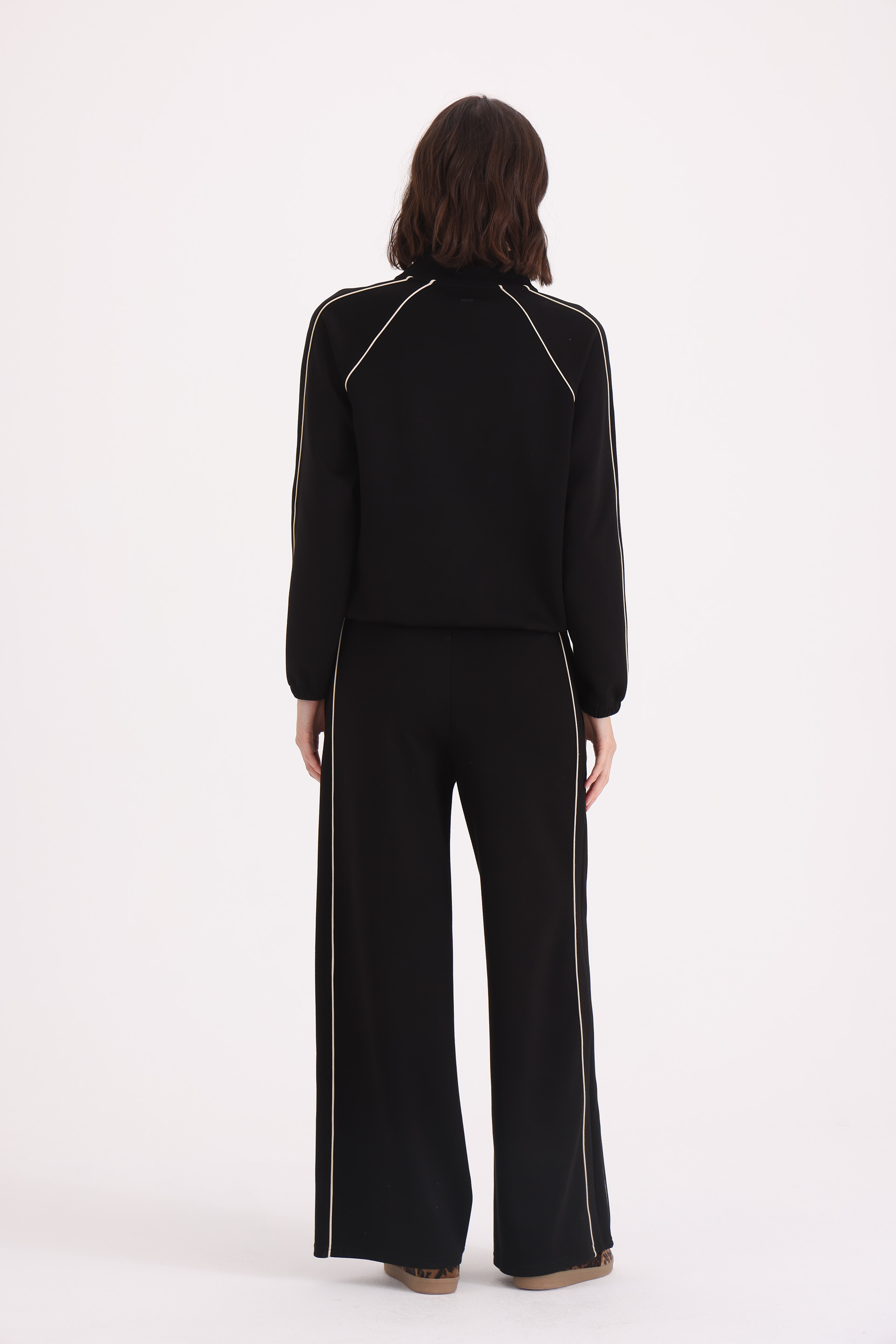 PANTALON-WIDE-LEG-ALEXA-NEGRO-0300336102