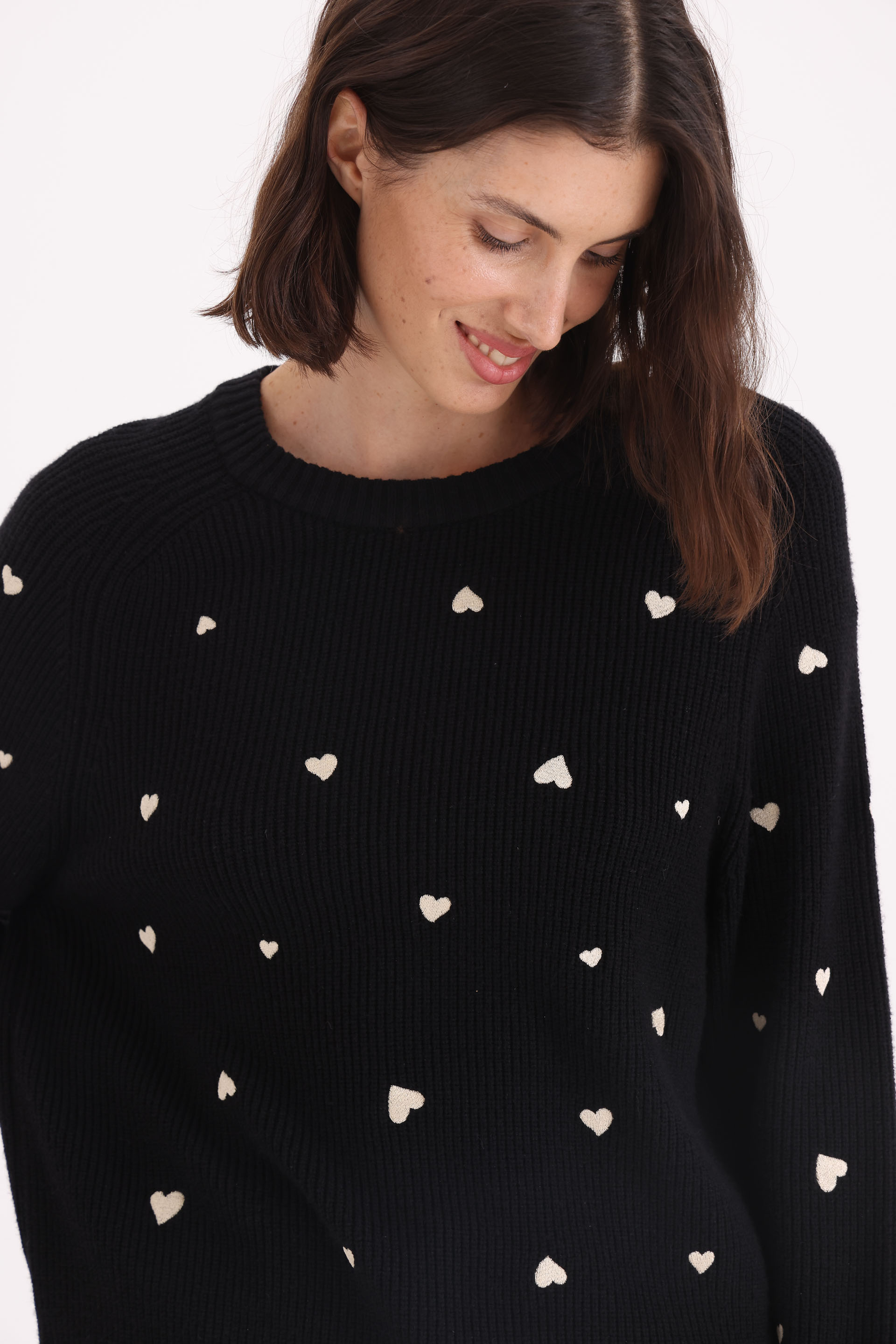 SWEATER-TEJIDO-LOVE-NEGRO-0800388102