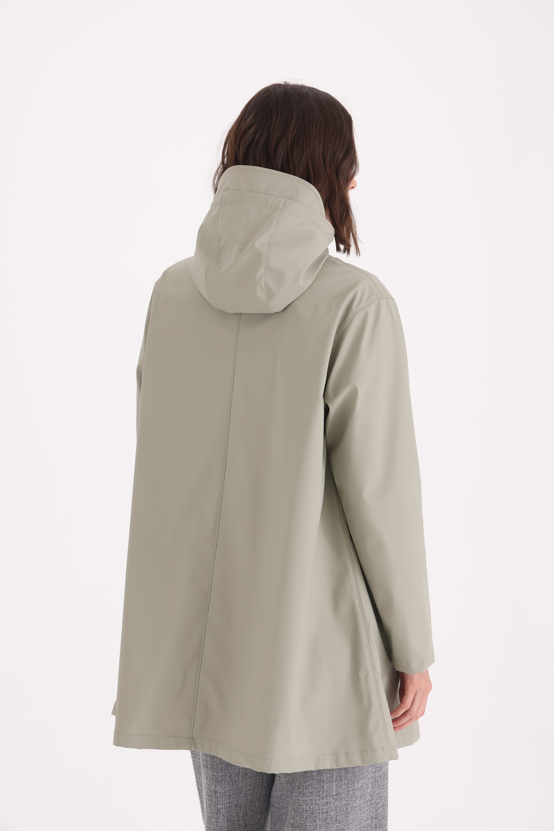 PILOTO-OVER-WATER-REPELLENT-LAURA--VERDE SECO-1400080152