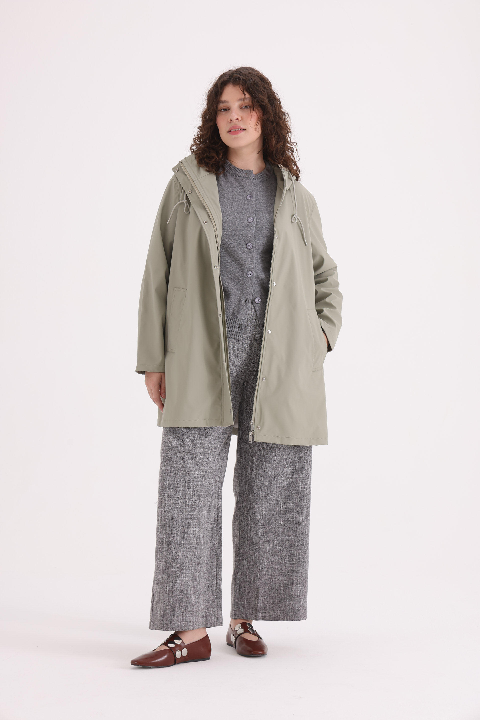 PILOTO-OVER-WATER-REPELLENT-LAURA--VERDE SECO-1400080152