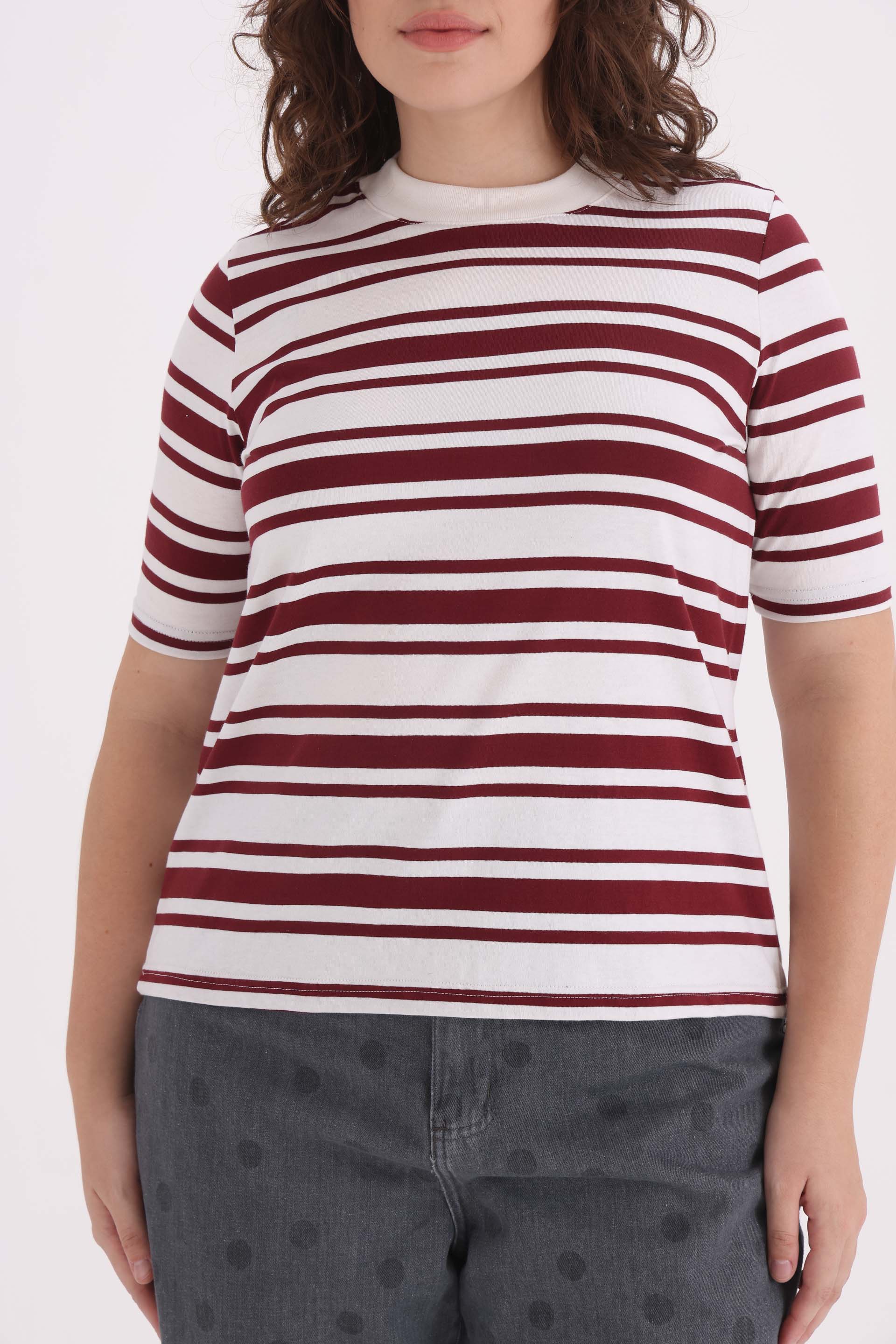 REMERA-MC-LEXIE-BORDO-2401477155