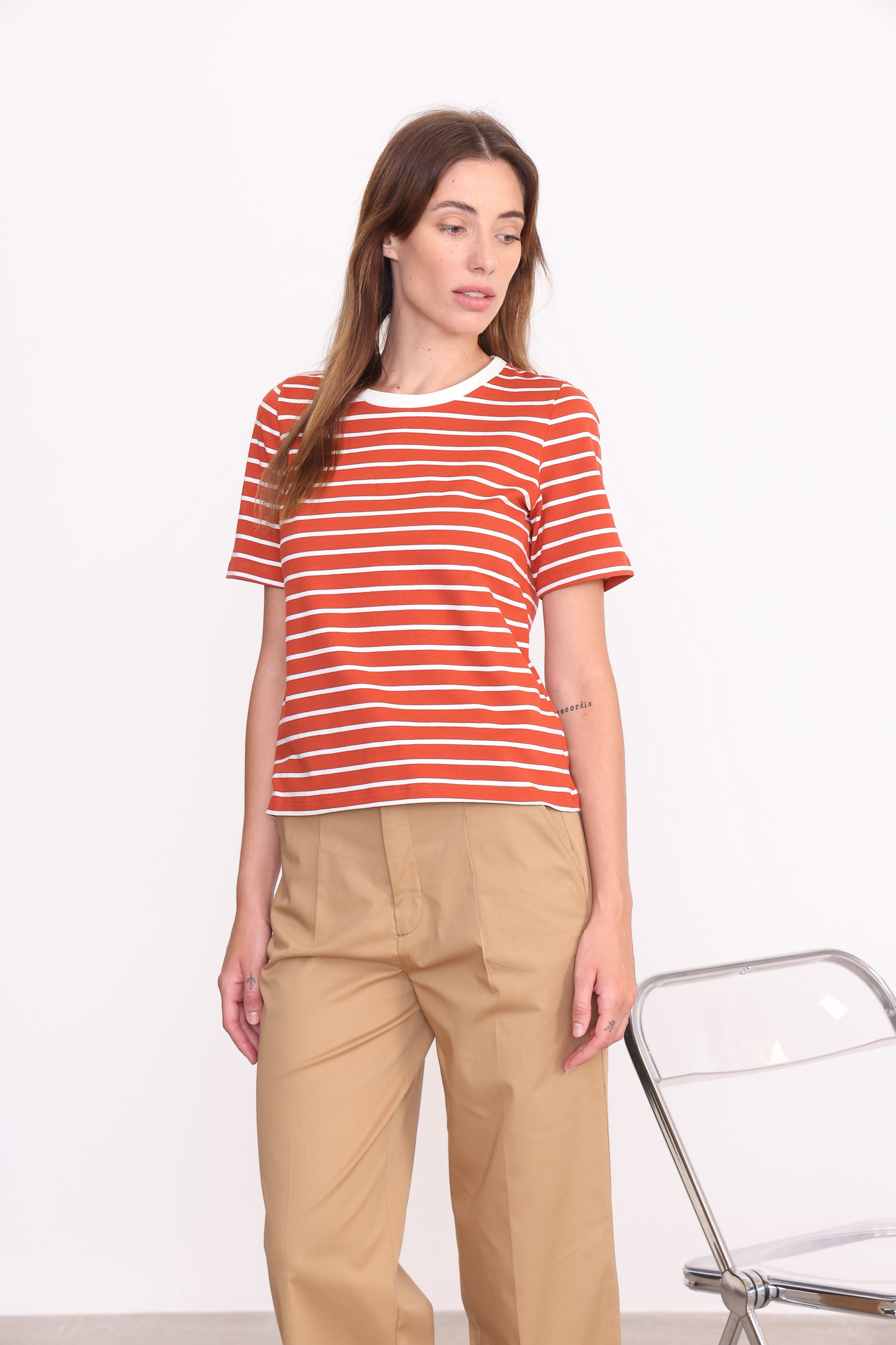 REMERA RAYADA GINA LADRILLO 