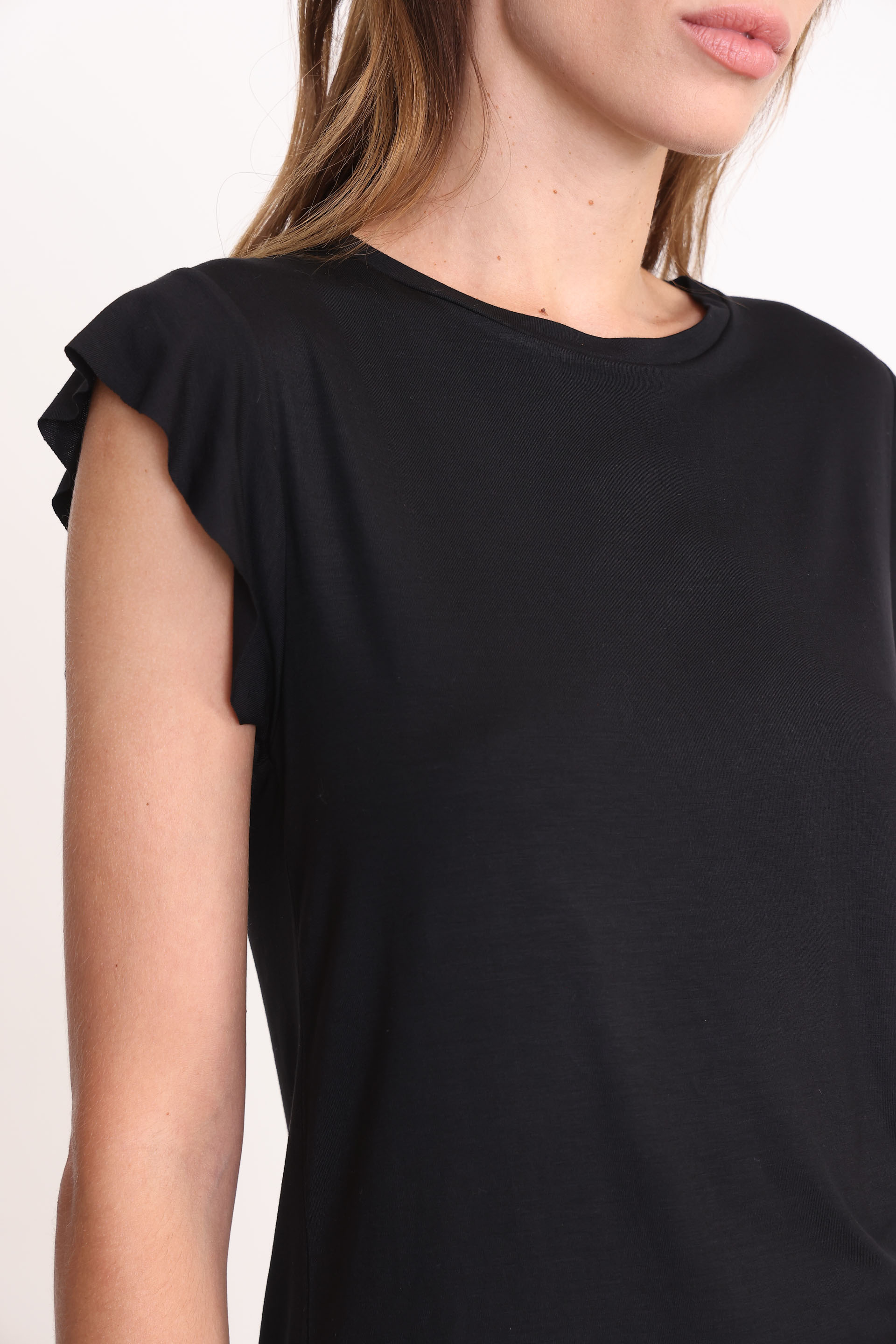 REMERA SIMONA NEGRO 