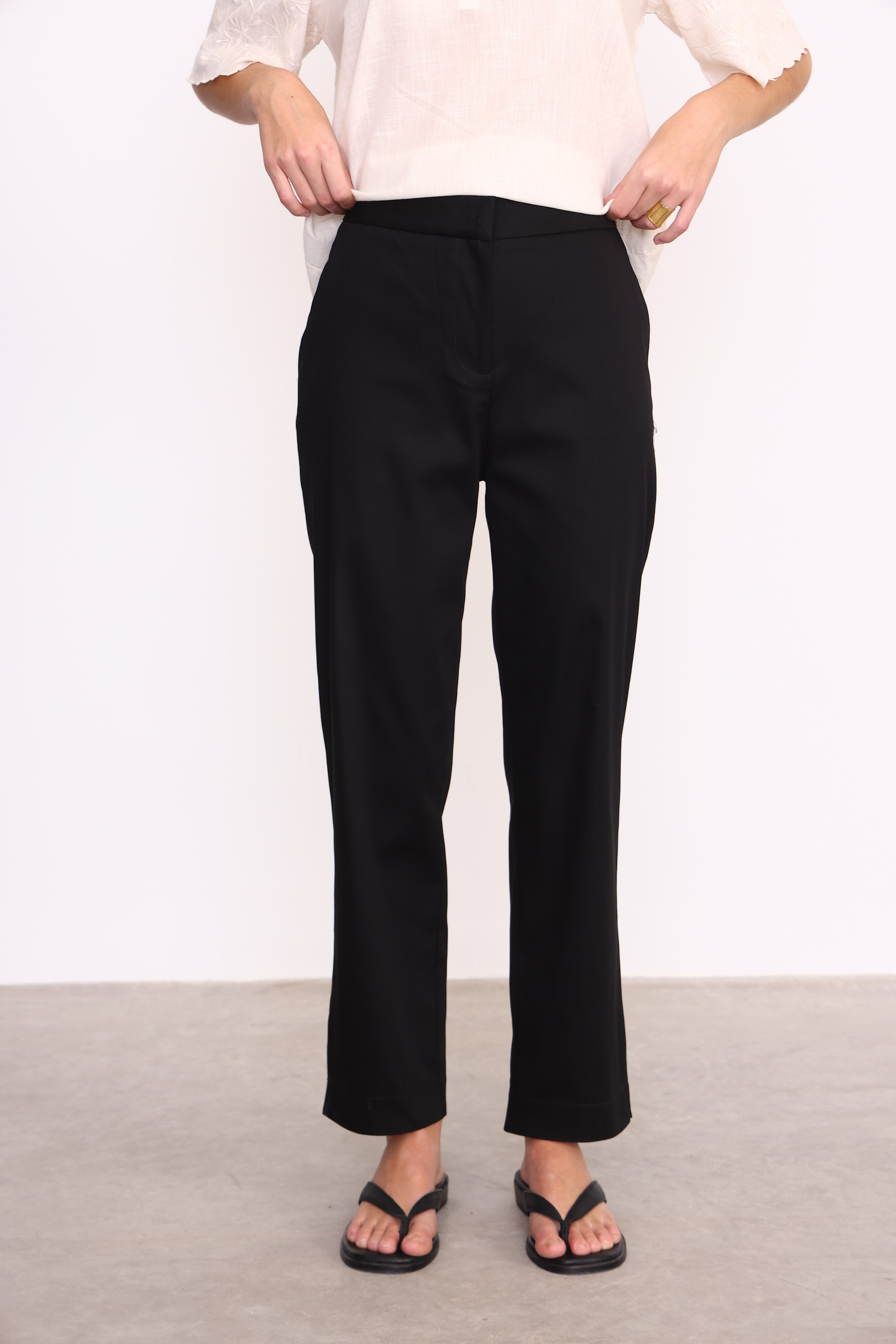 PANTALON BECKY NEW NEGRO