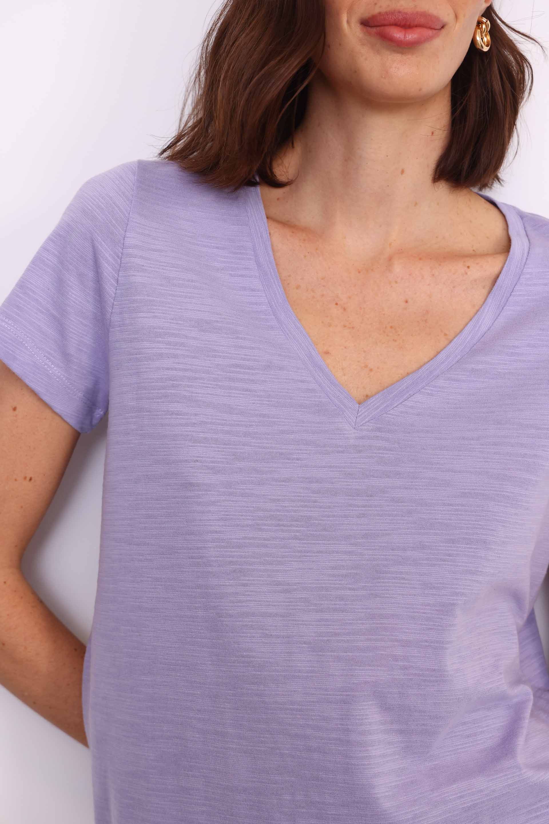 REMERA MARION MC ESCOTE V LILA