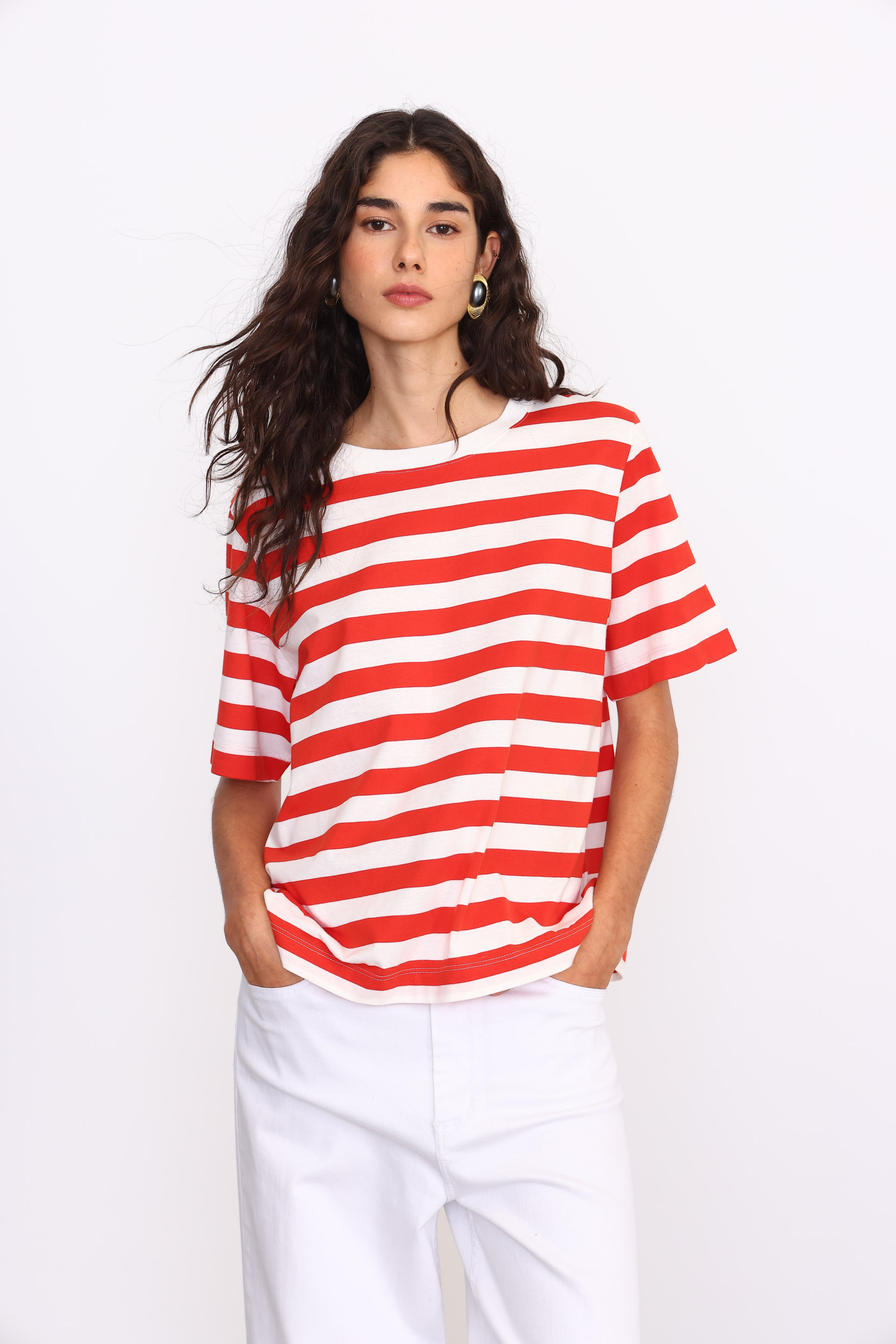 REMERA RAYADA MALE ROJO