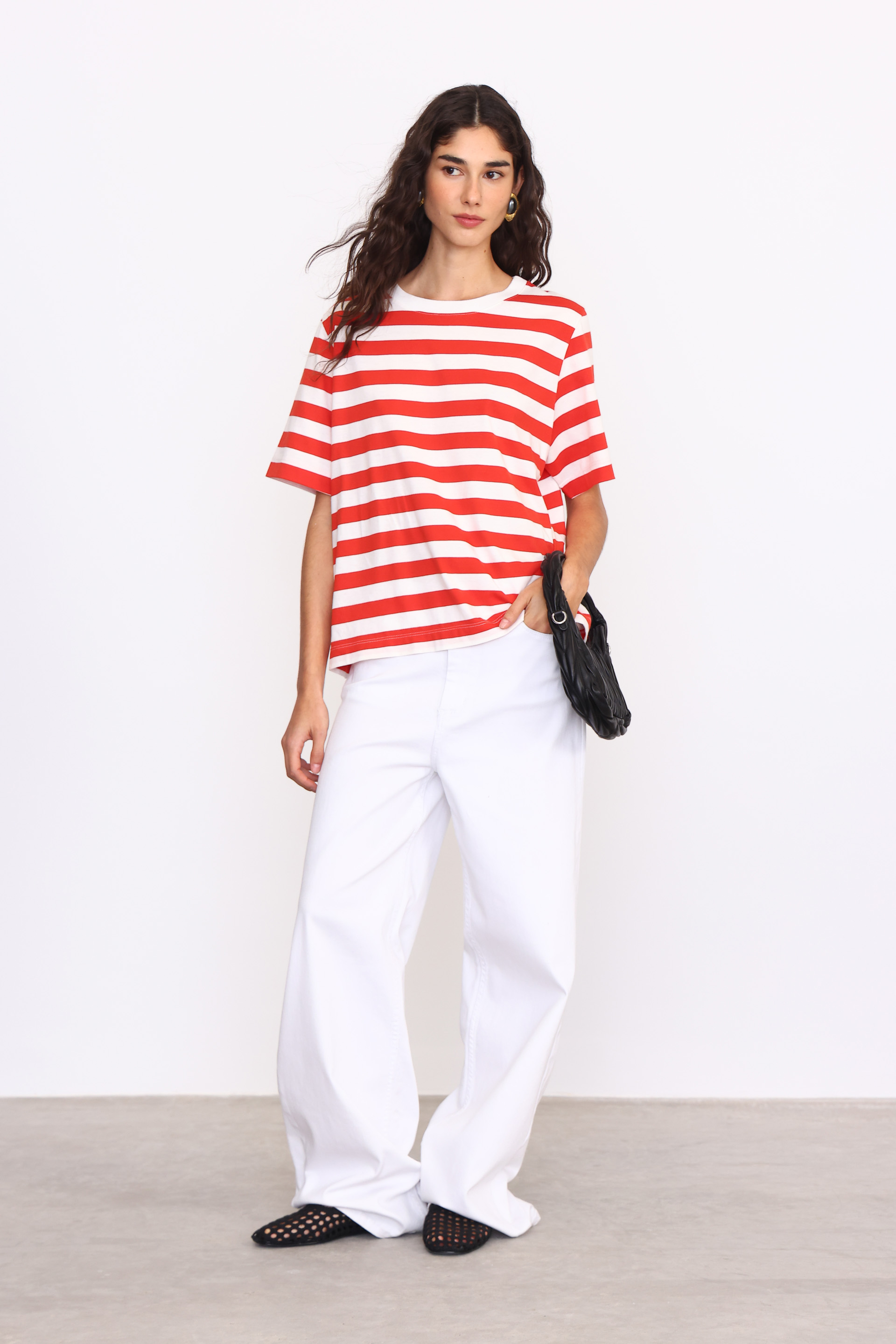 REMERA RAYADA MALE ROJO