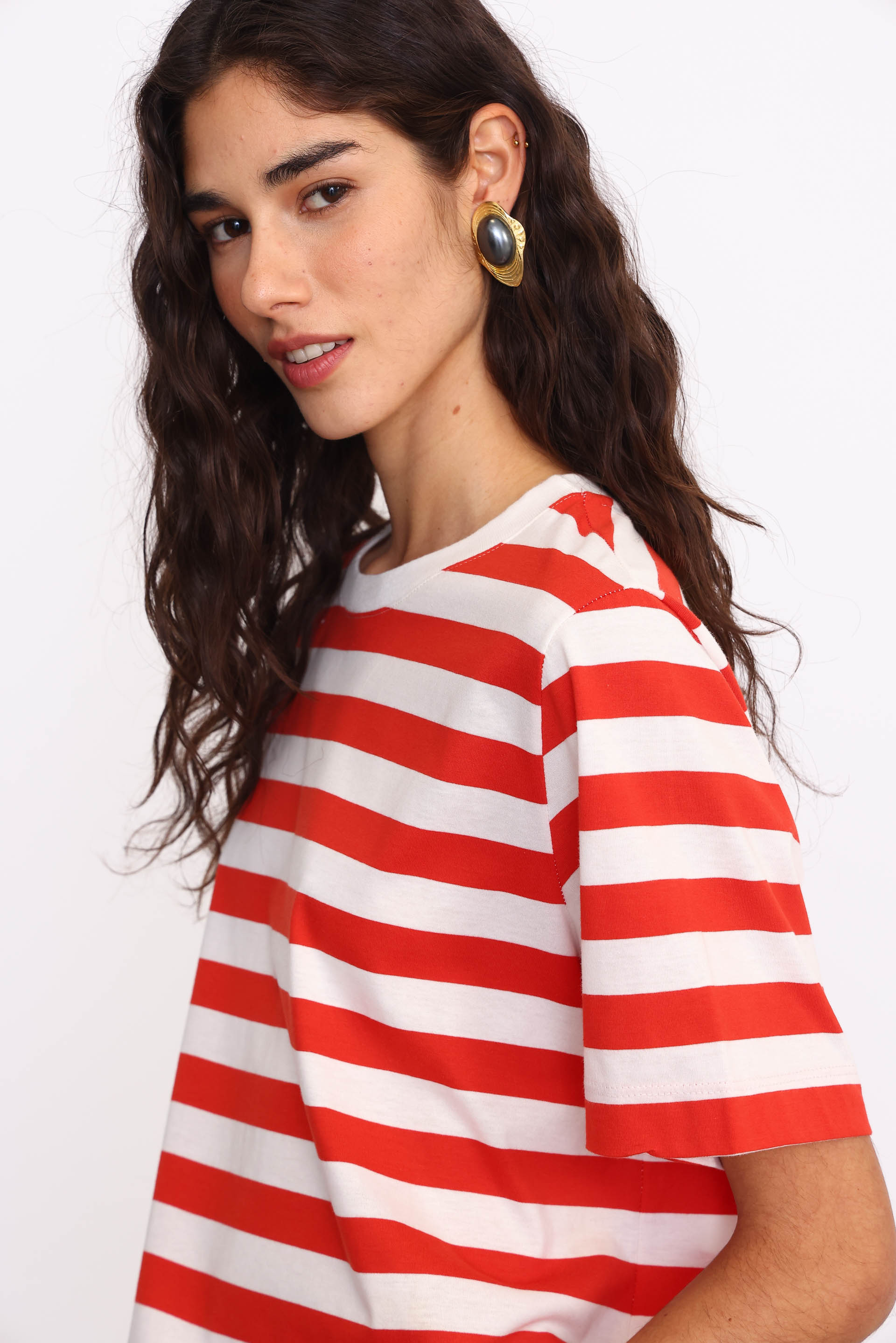 REMERA RAYADA MALE ROJO