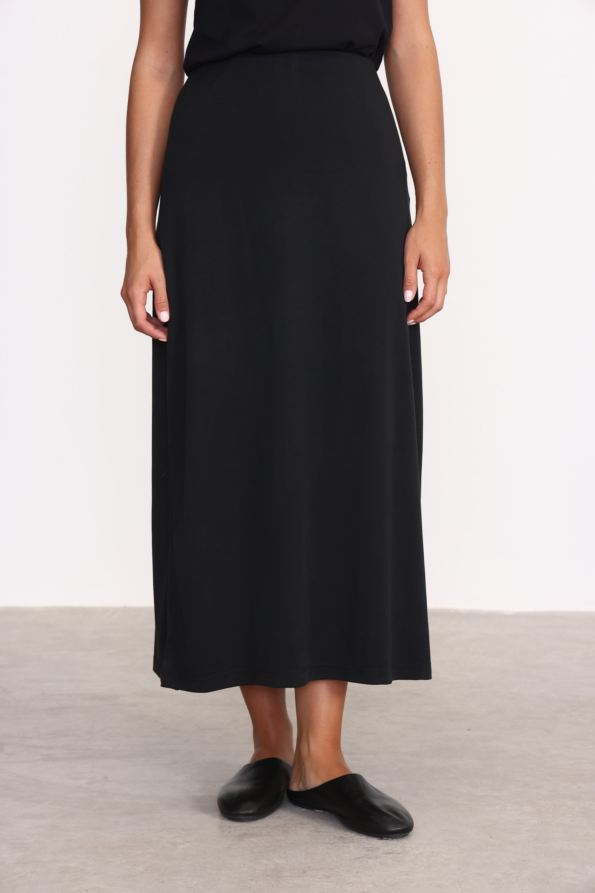 POLLERA ORIANA NEGRO 