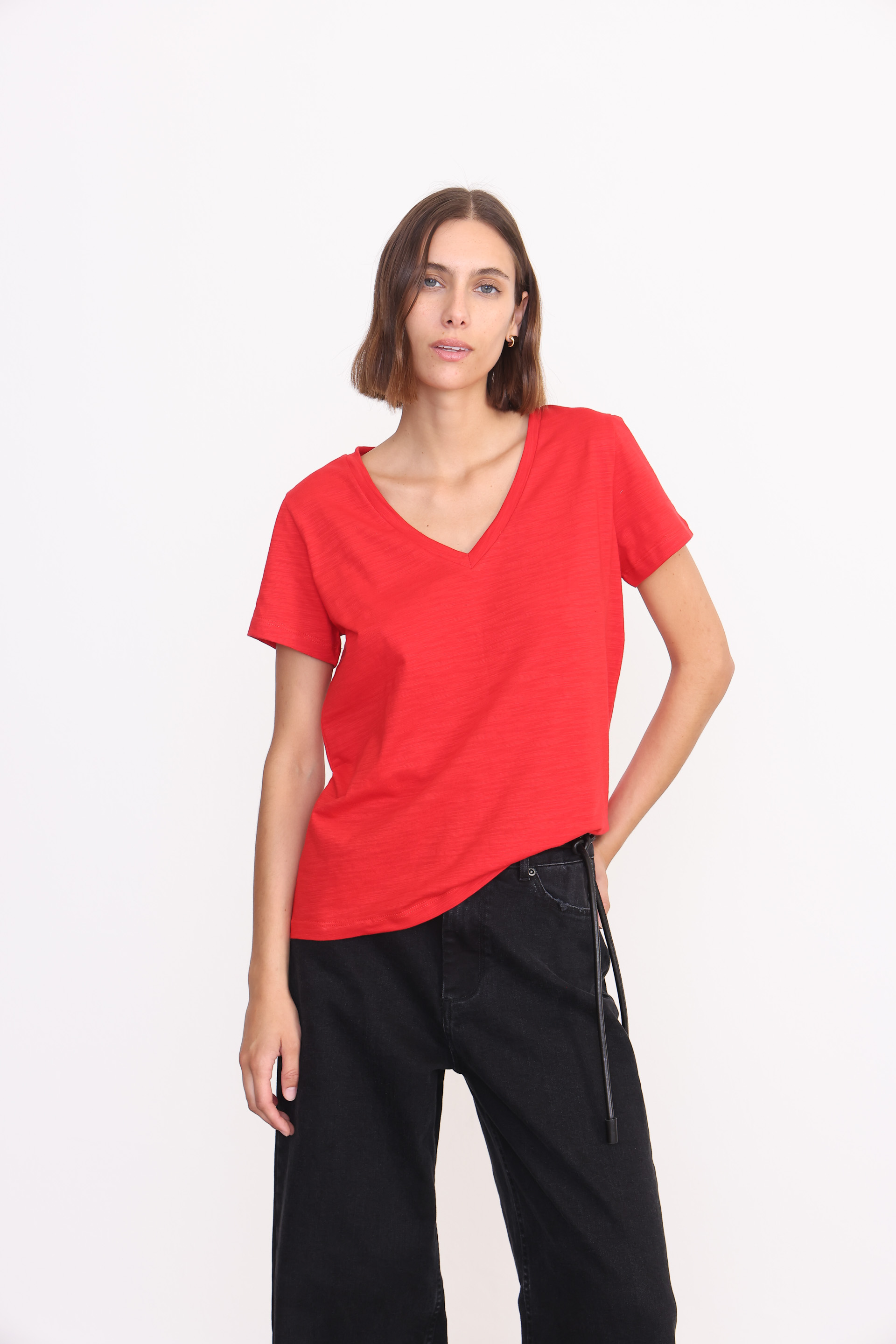 REMERA MARION MC ESCOTE V ROJO 