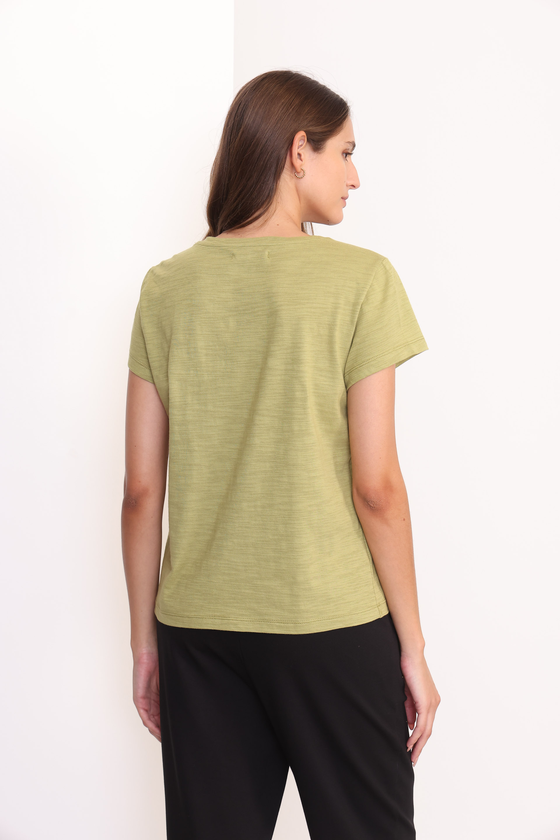 REMERA JANA VERDE OLIVA