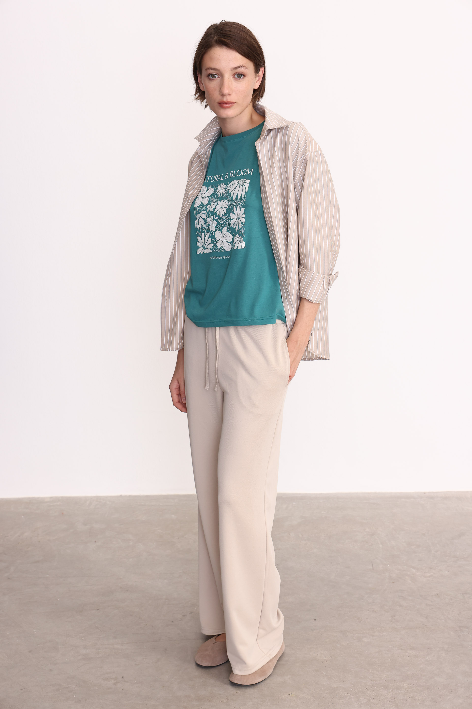 REMERA LUNA VERDE PETROLEO