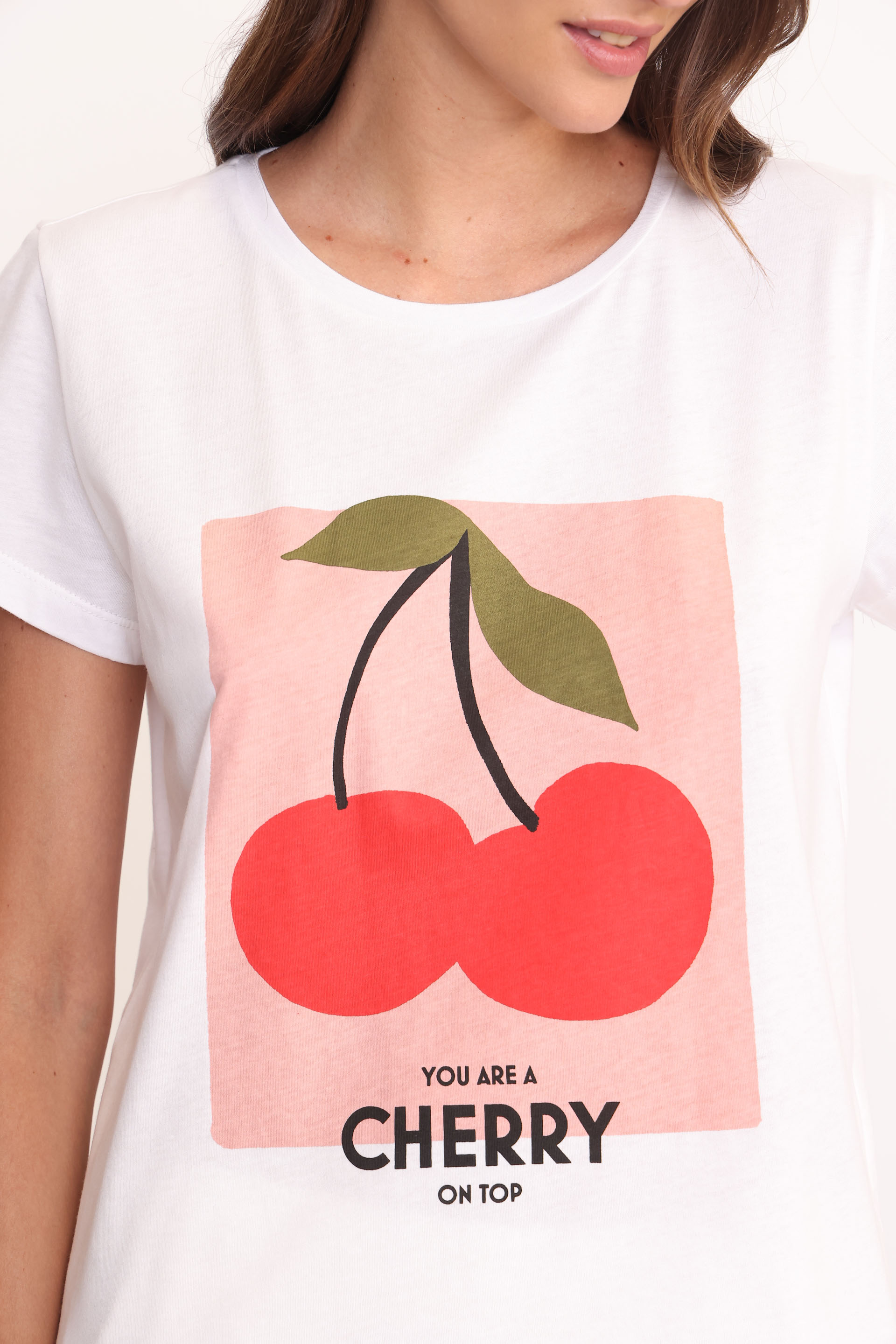 REMERA CHERRY BLANCO 