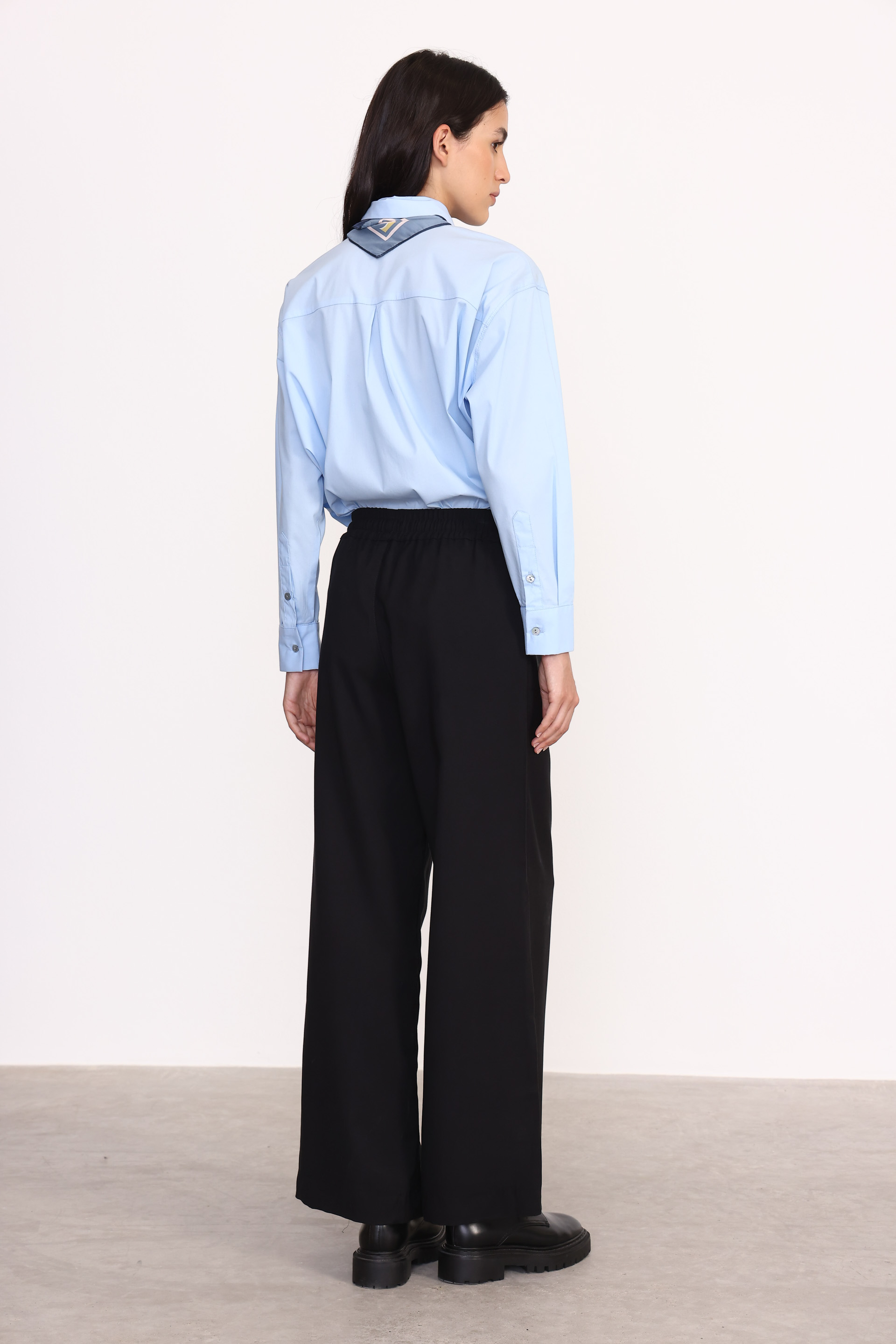 PANTALON LUCIE NEGRO 