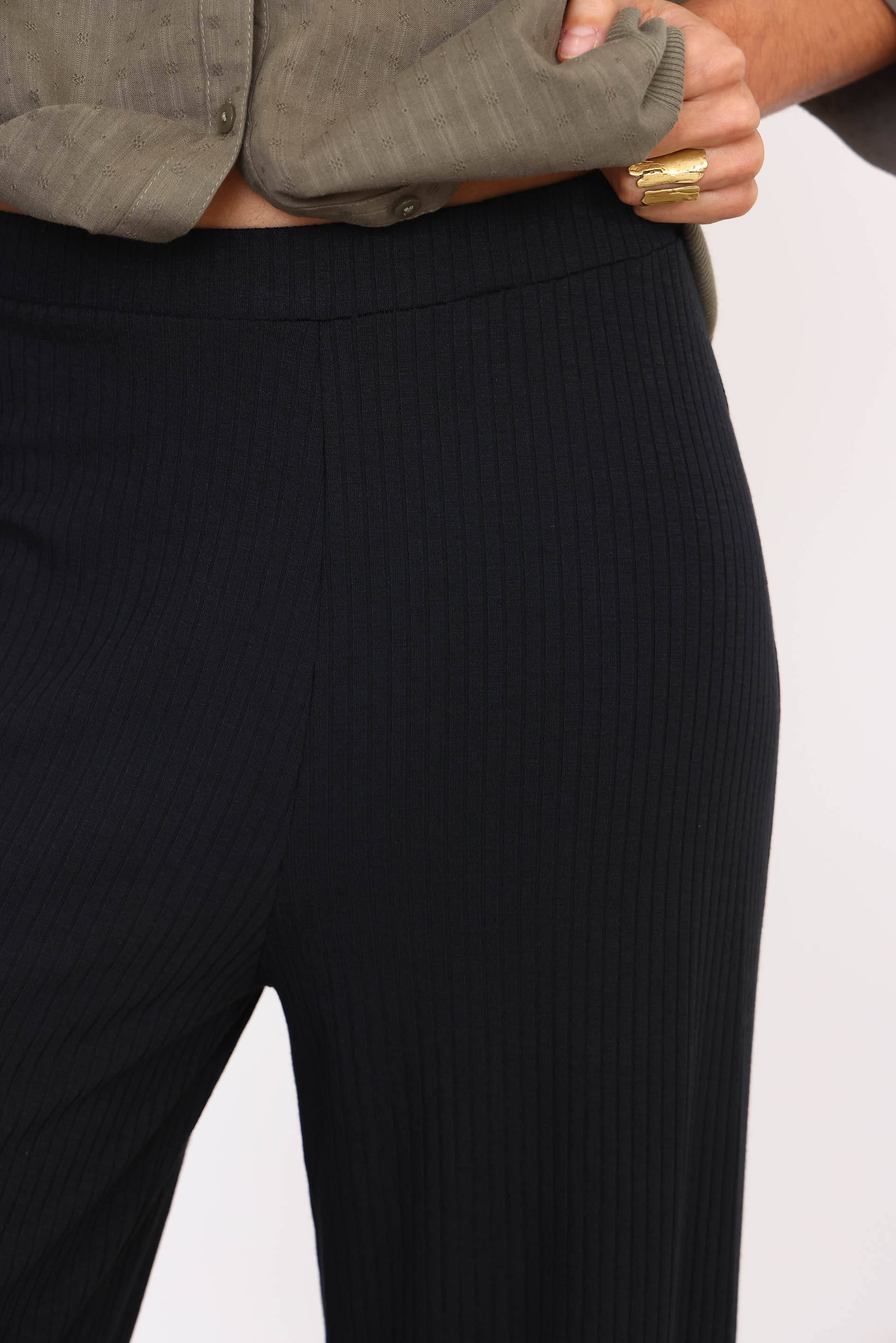 PANTALON NEGRO