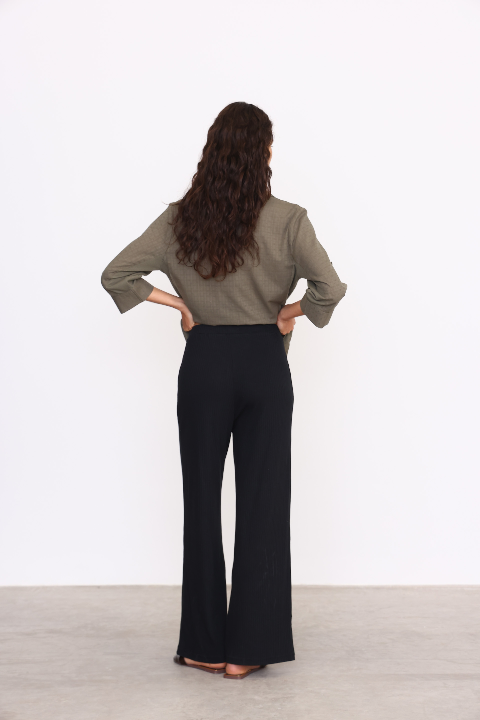 PANTALON NEGRO