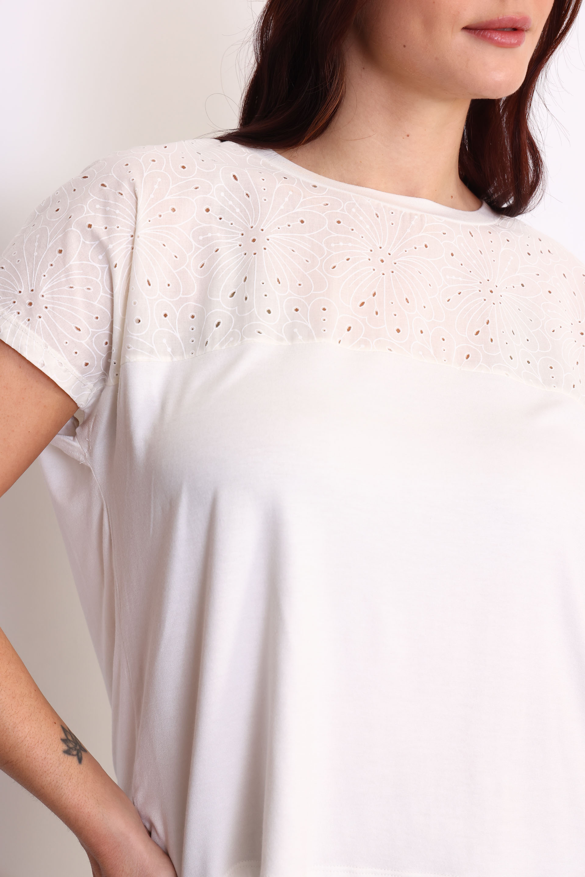 REMERA MARIA  BLANCO