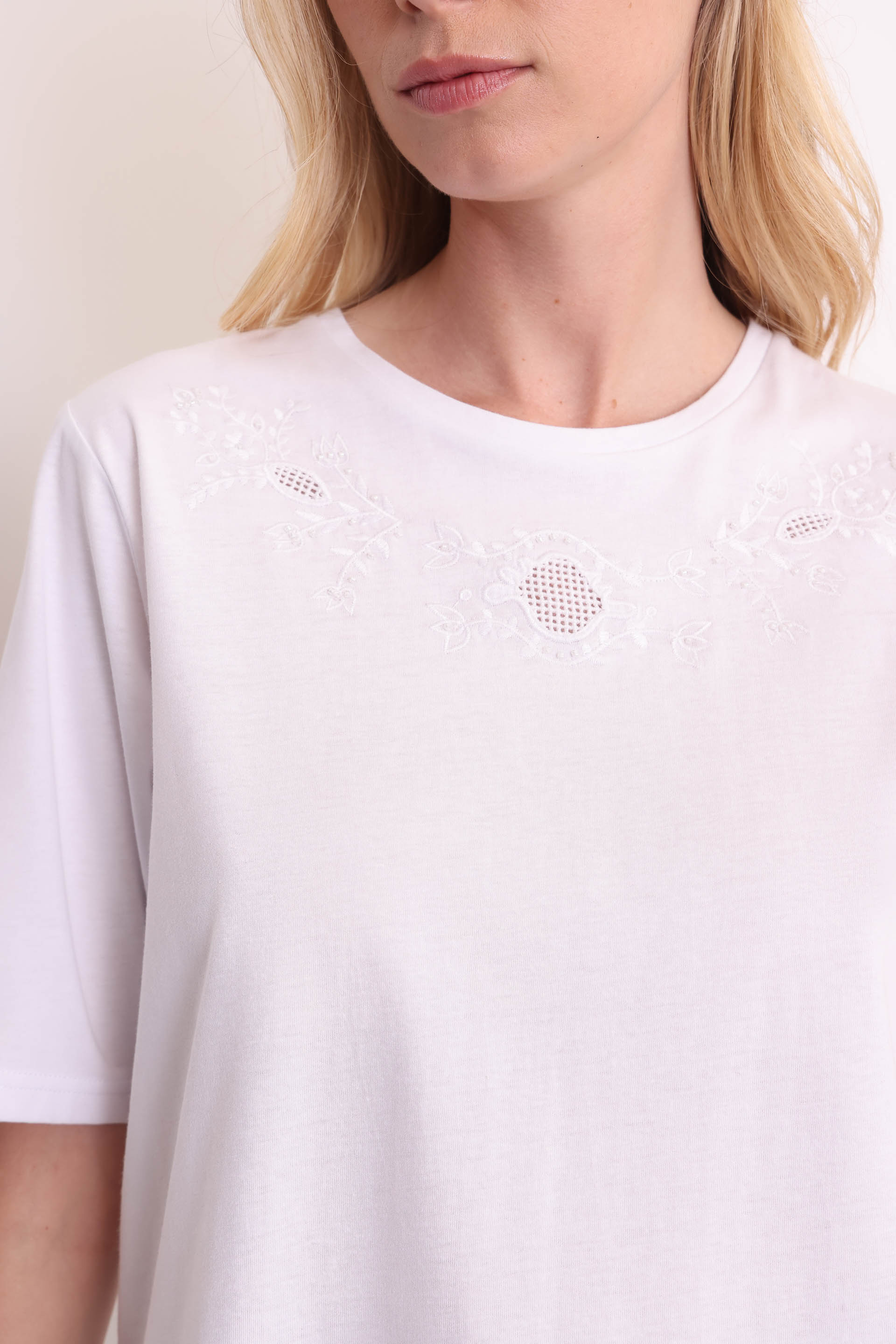 REMERA PILI BLANCO