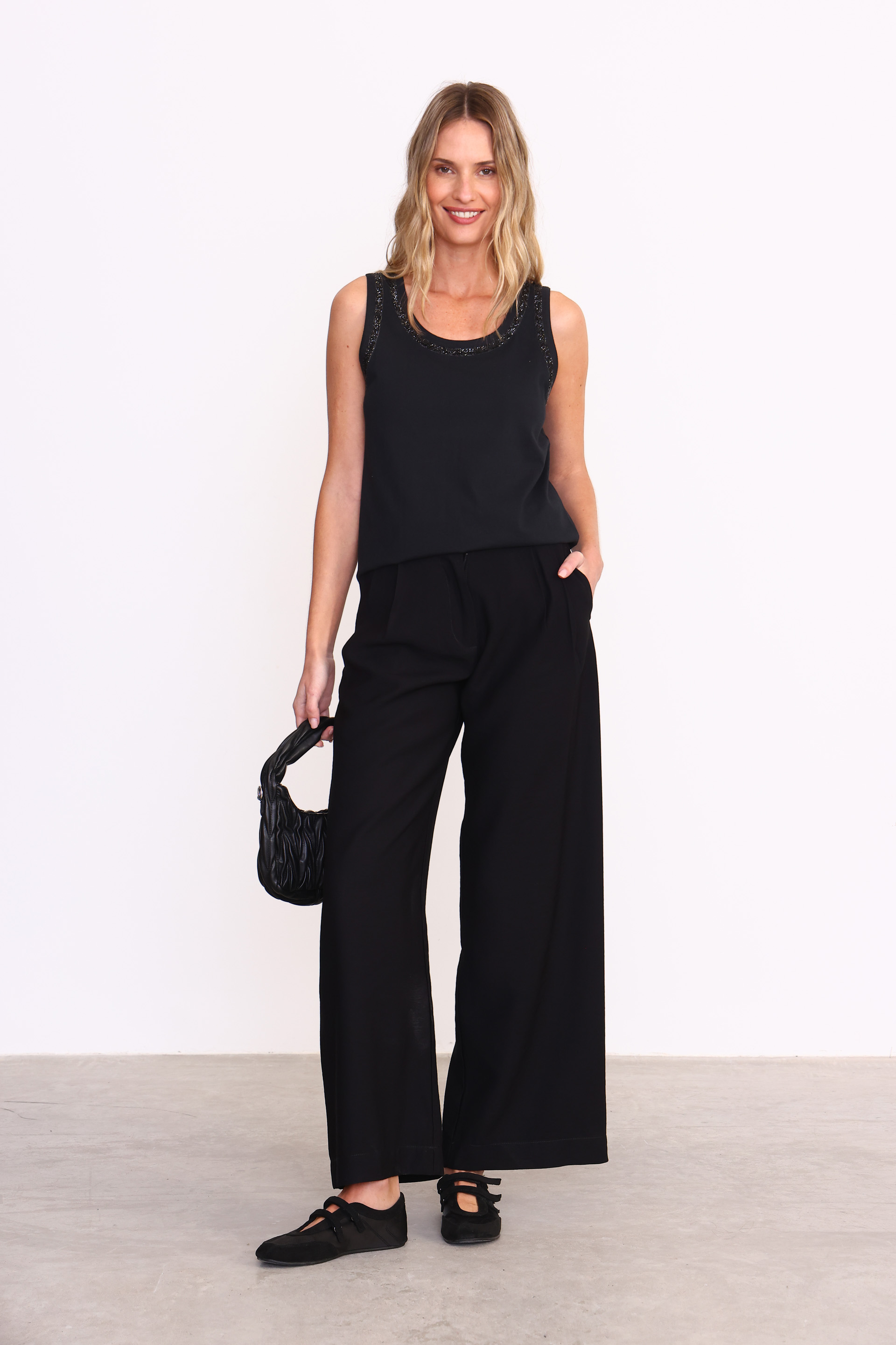 MUSCULOSA FRIDA NEGRO