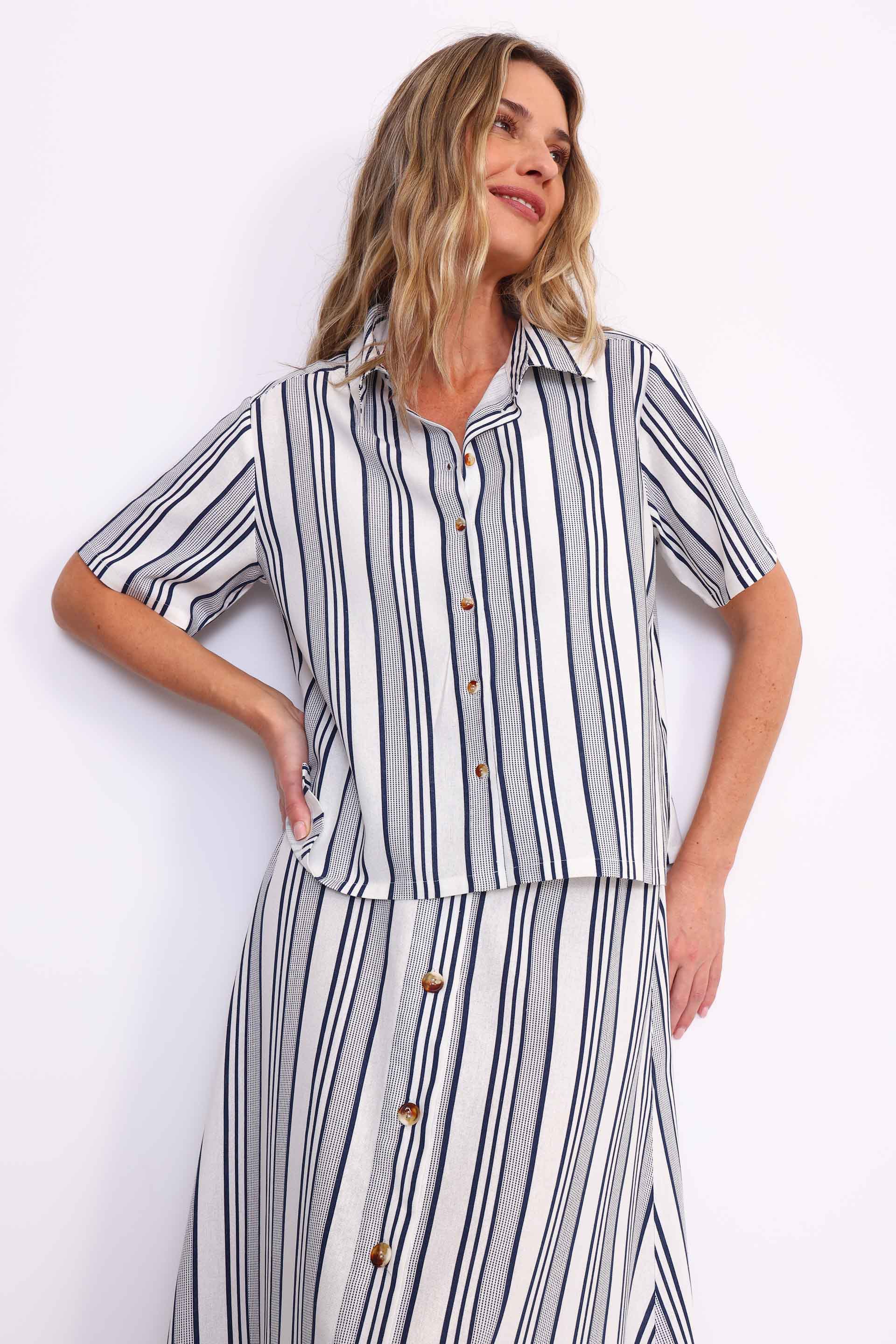 CAMISA LUISA AZUL MARINO