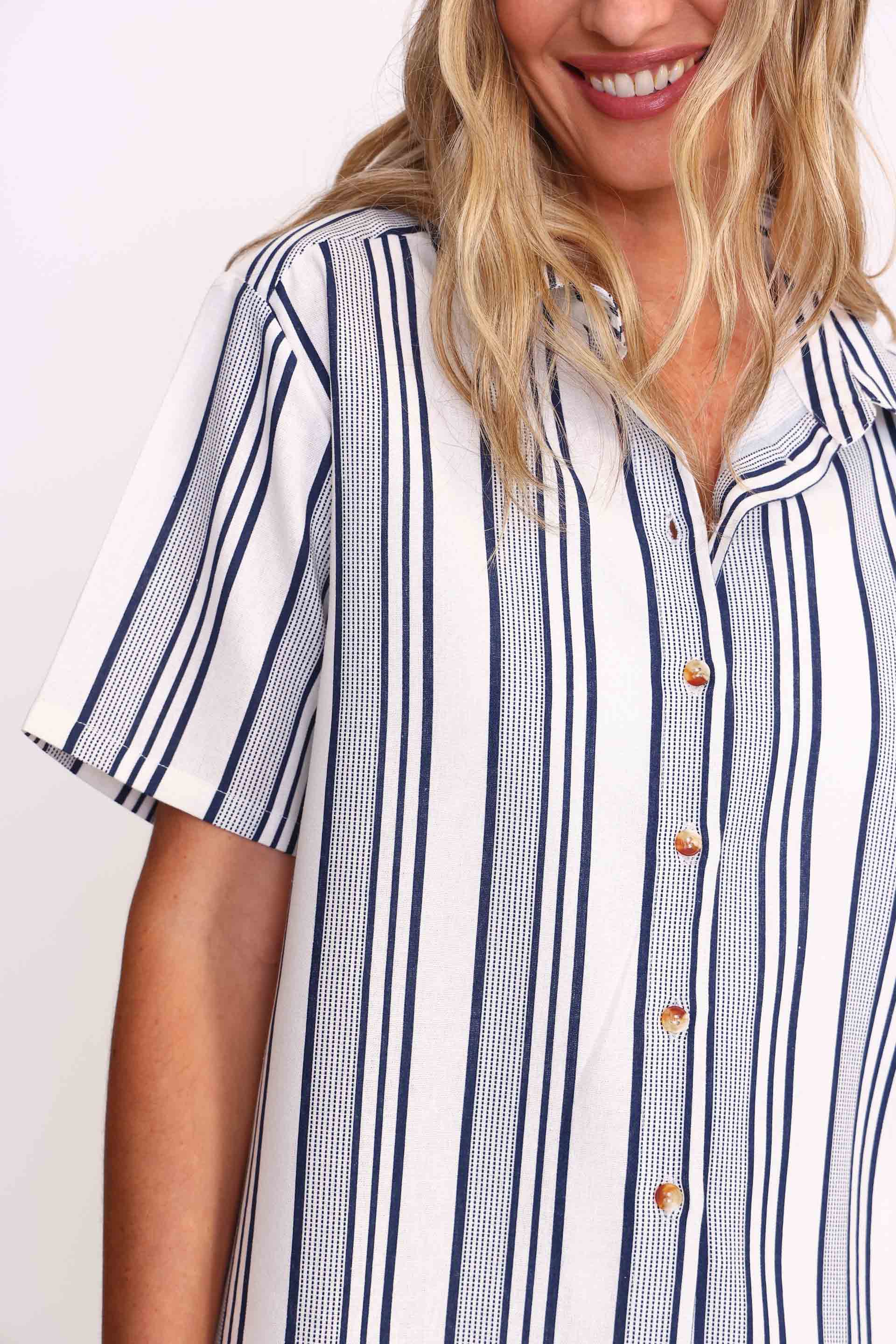 CAMISA LUISA AZUL MARINO