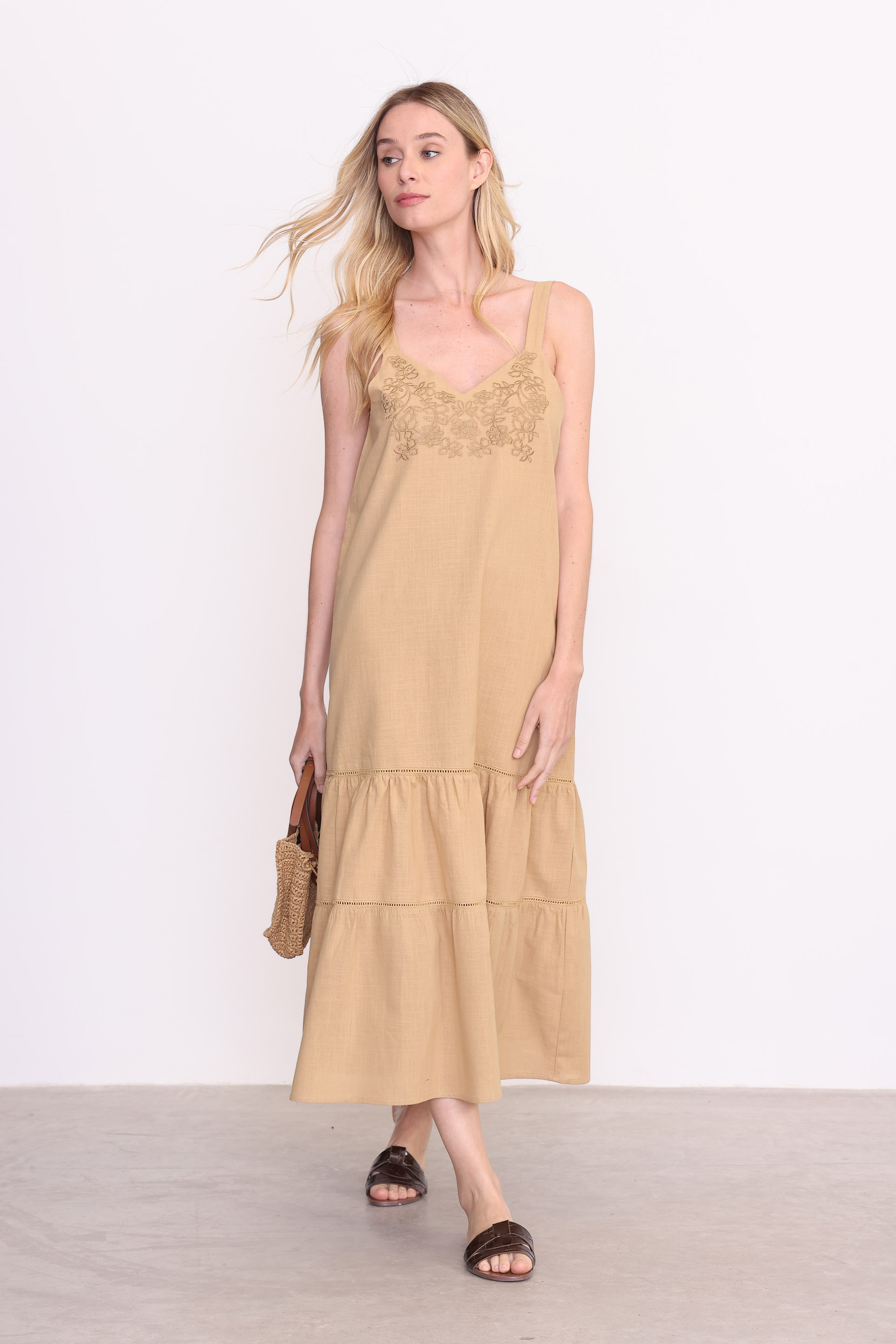 VESTIDO CLARA  BEIGE