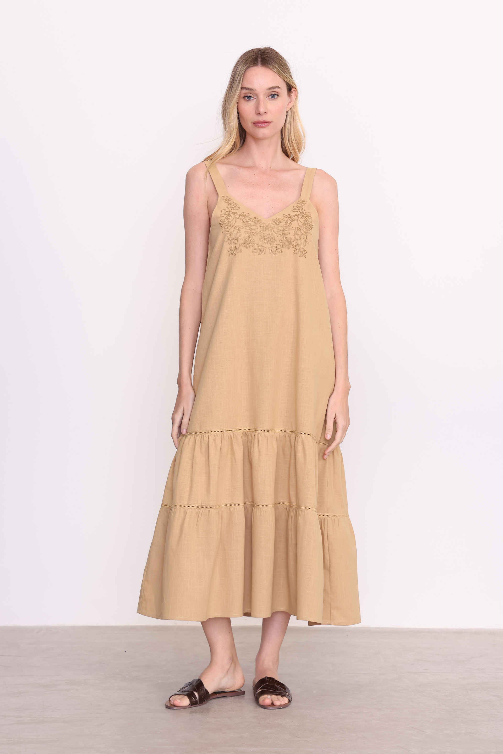 VESTIDO CLARA  BEIGE